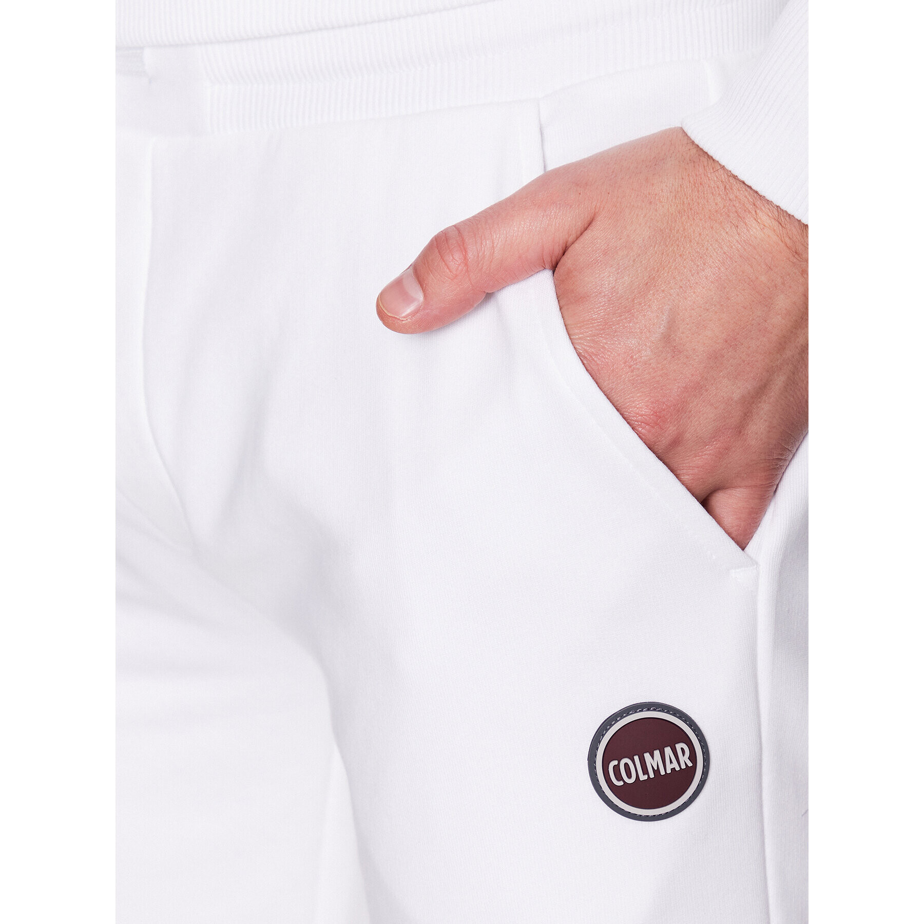 Colmar Спортни шорти Connective 8244R 5WS Бял Regular Fit - Pepit.bg