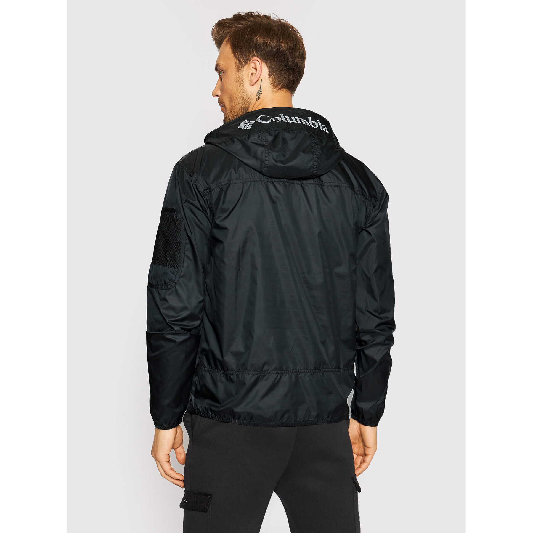 Columbia Анорак Challenger 1714291 Черен Active Fit - Pepit.bg