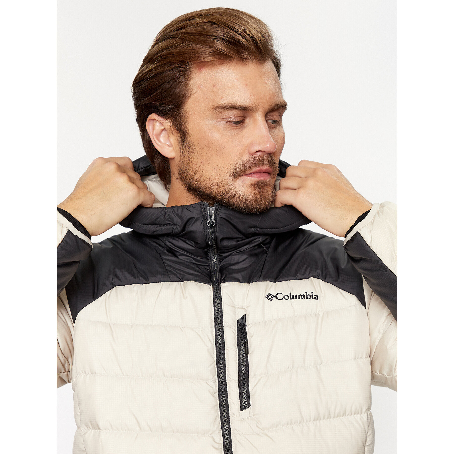 Columbia Пухено яке Autumn Park™ Down Hooded Jacket Кафяв Regular Fit - Pepit.bg