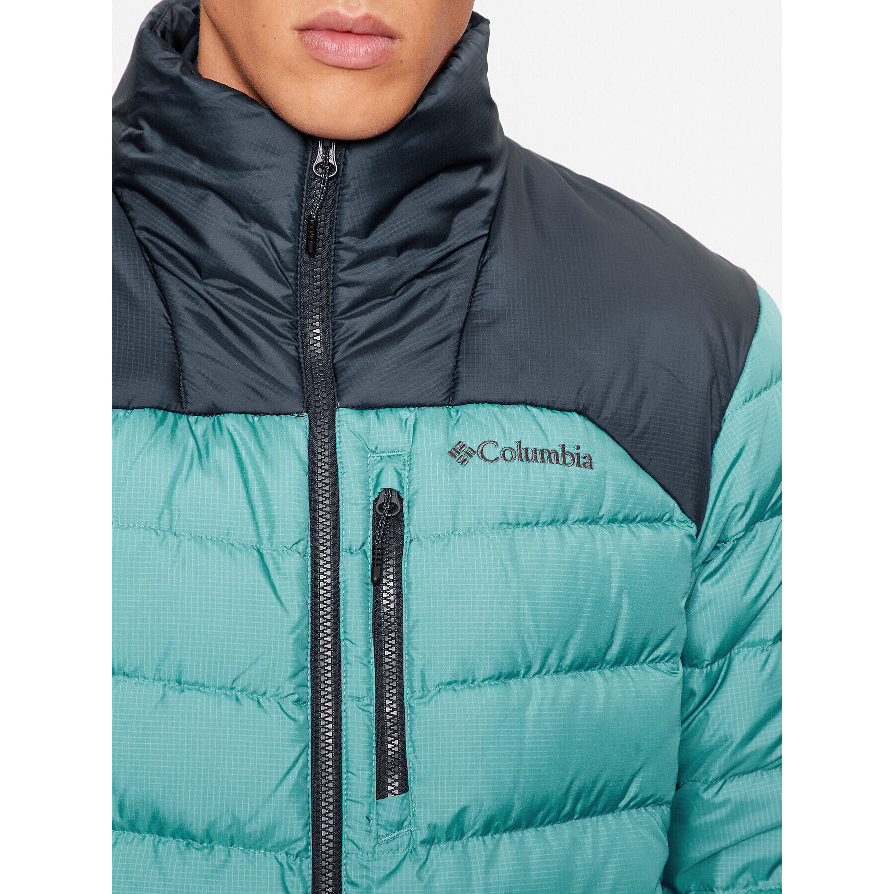 Columbia Пухено яке Autumn Park™ Down Jacket Син Regular Fit - Pepit.bg