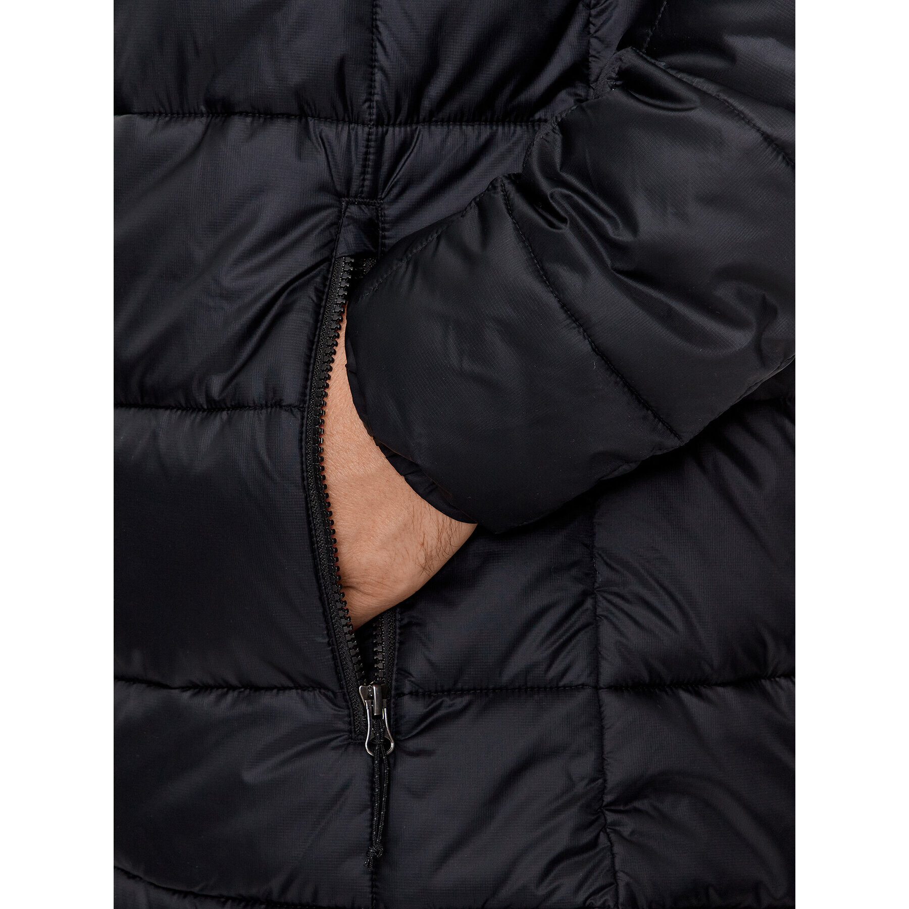 Columbia Пухено яке Buck Butte™ Insulated Hooded Jacket Черен Regular Fit - Pepit.bg