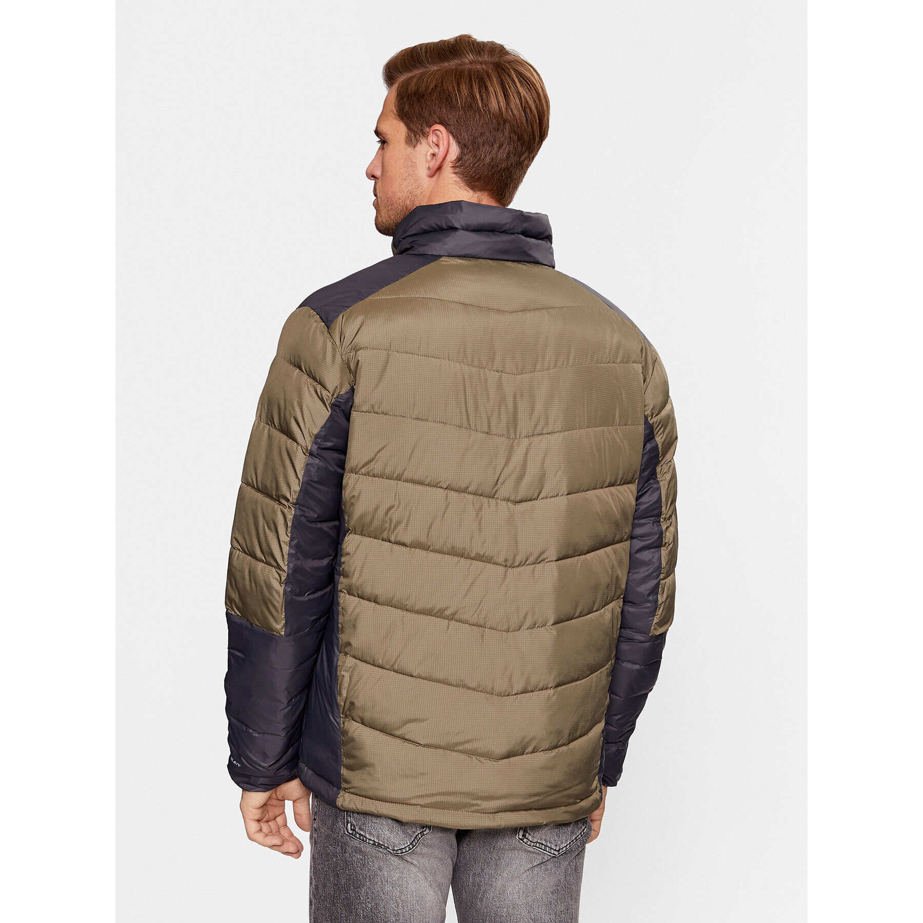 Columbia Пухено яке Labyrinth Loop™ Jacket Зелен Regular Fit - Pepit.bg