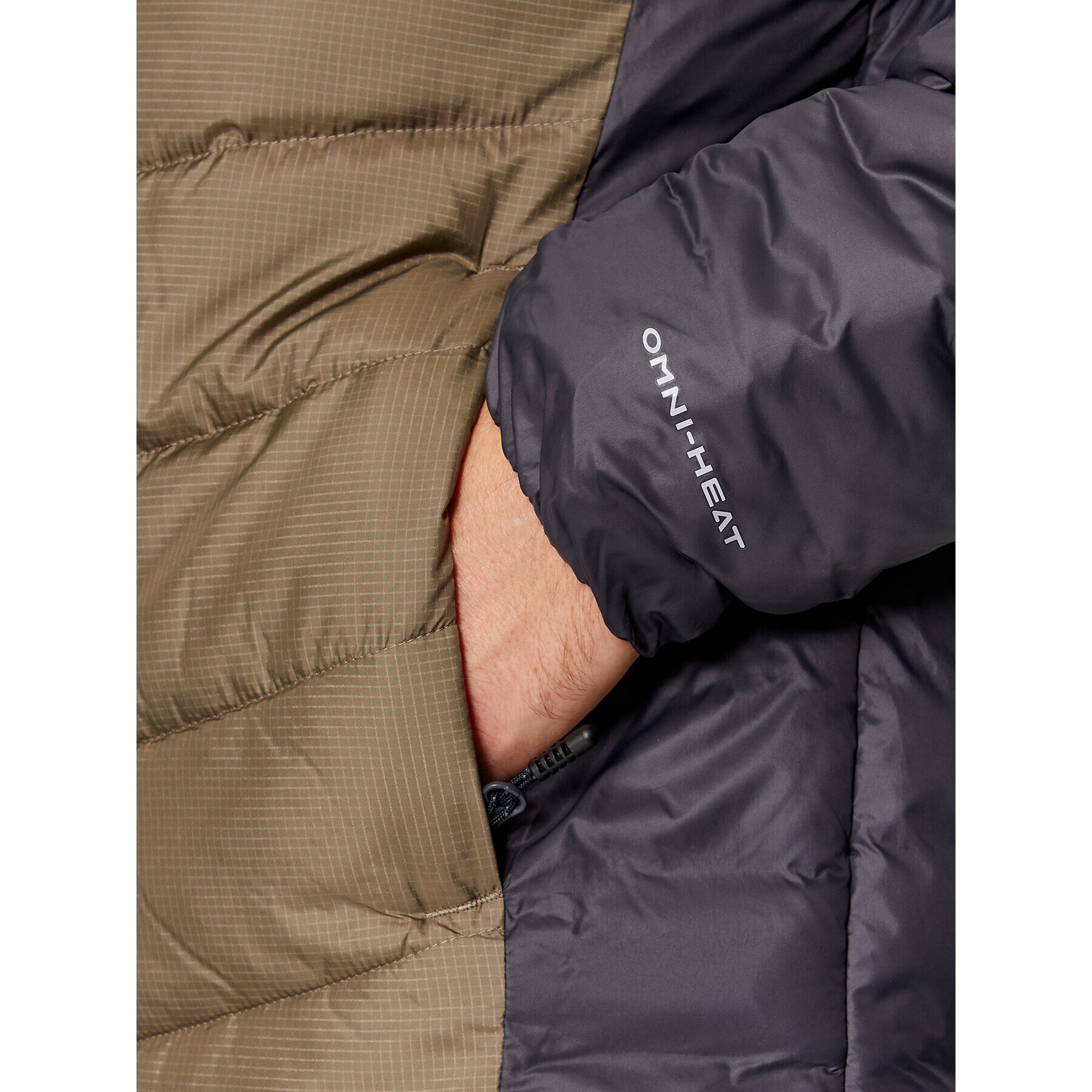 Columbia Пухено яке Labyrinth Loop™ Jacket Зелен Regular Fit - Pepit.bg