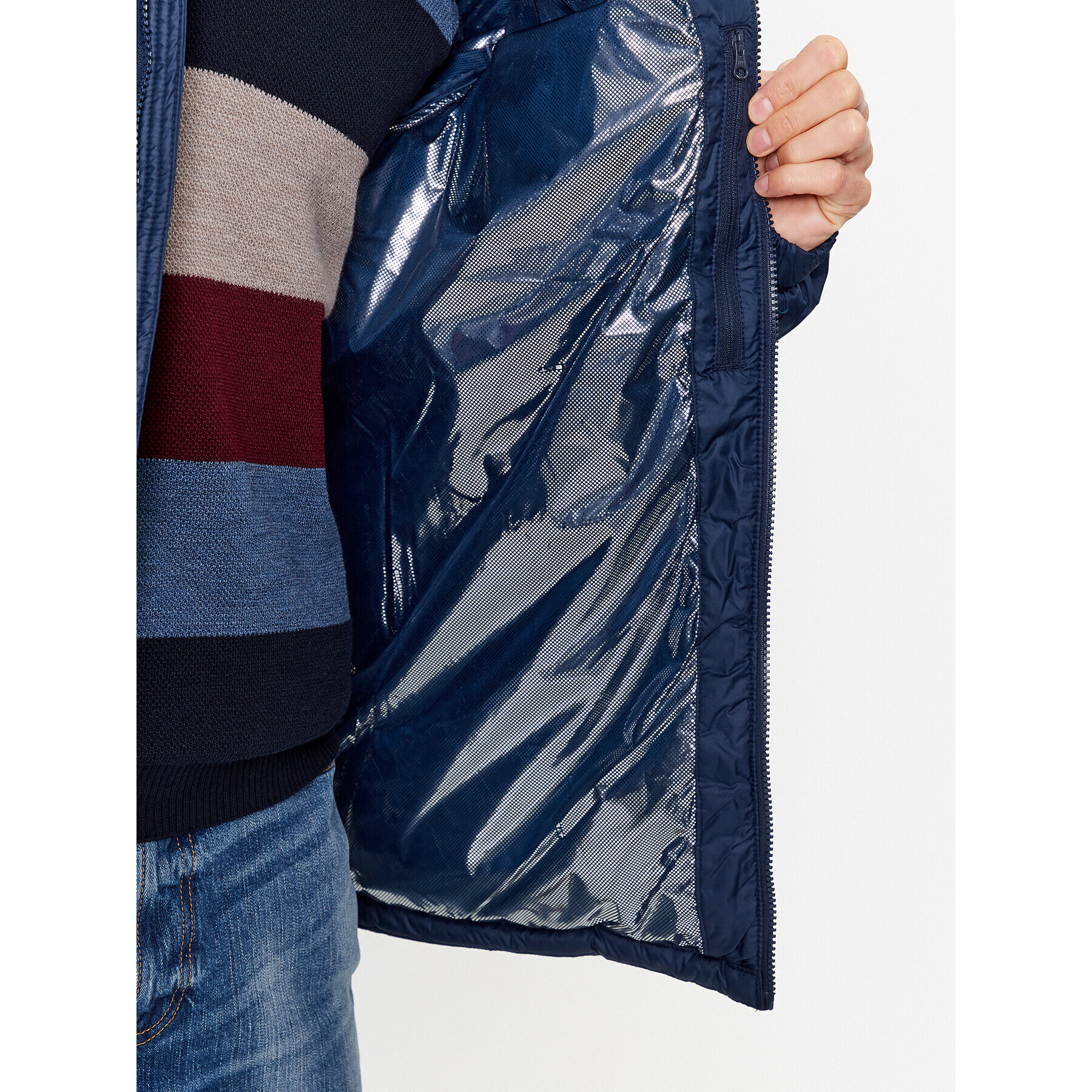 Columbia Пухено яке Pike Lake™ II Jacket Син Regular Fit - Pepit.bg