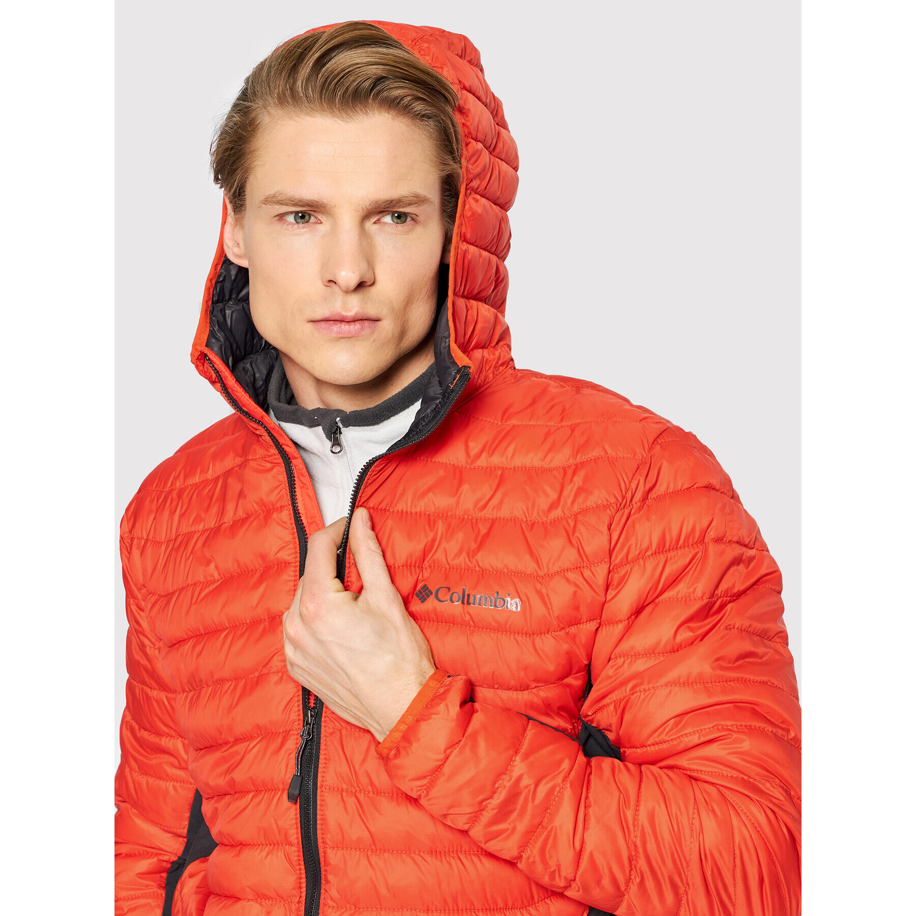 Columbia Пухено яке Powder Pass 1773271 Червен Regular Fit - Pepit.bg