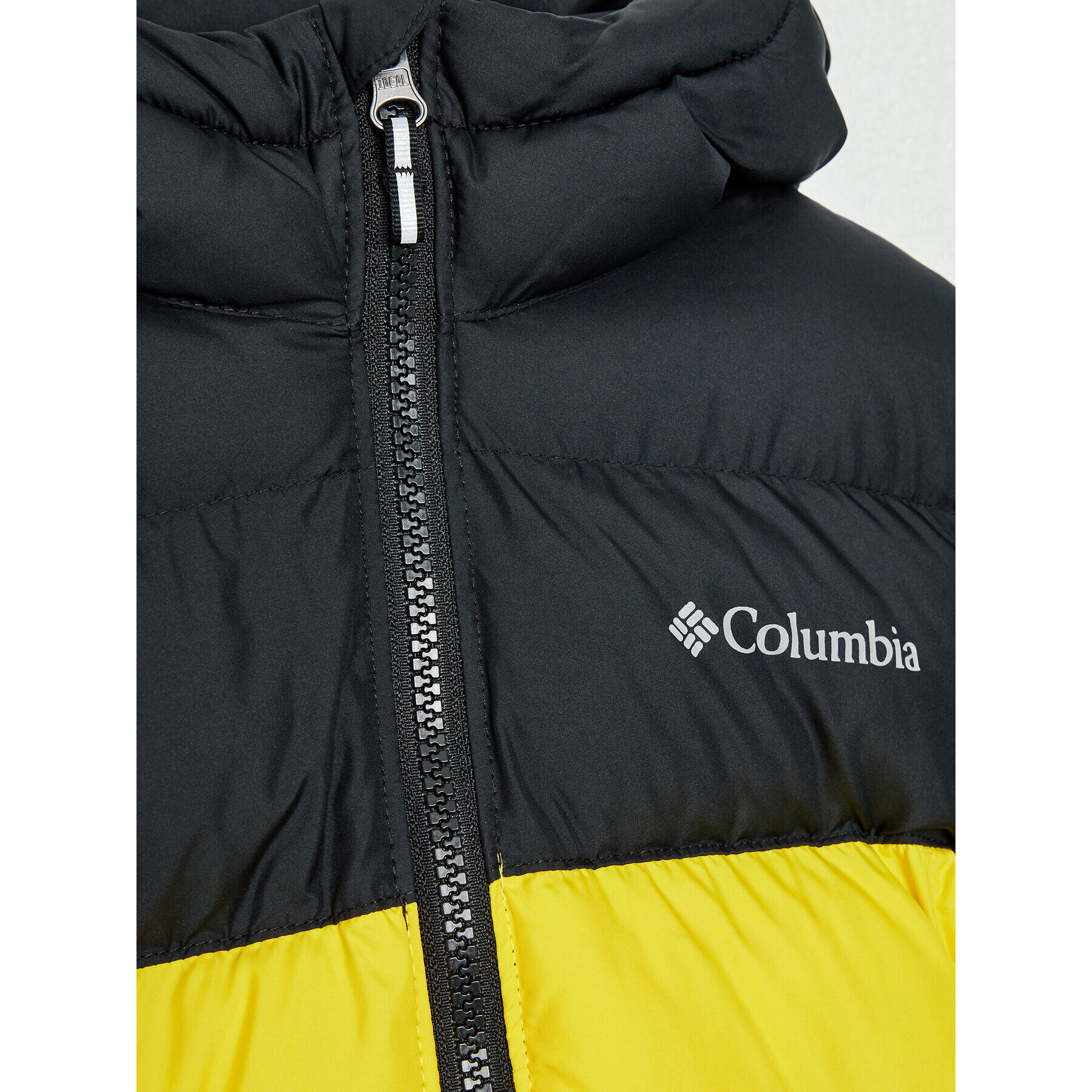 Columbia Пухено яке Pike Lake™ 1799491 Жълт Regular Fit - Pepit.bg