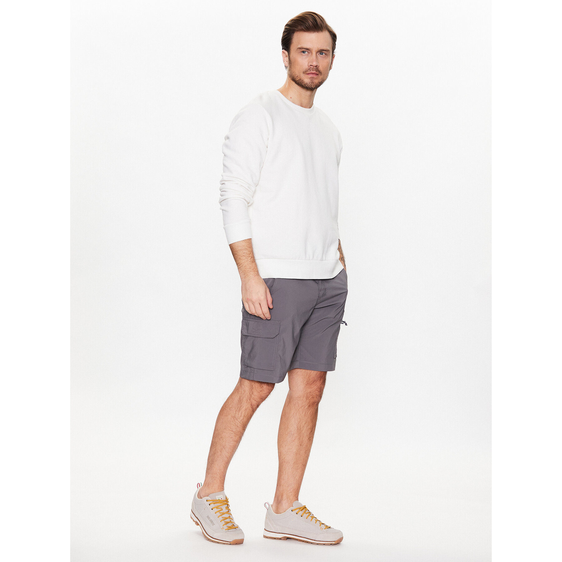 Columbia Спортни шорти Silver Ridge™ 2030744 Сив Regular Fit - Pepit.bg