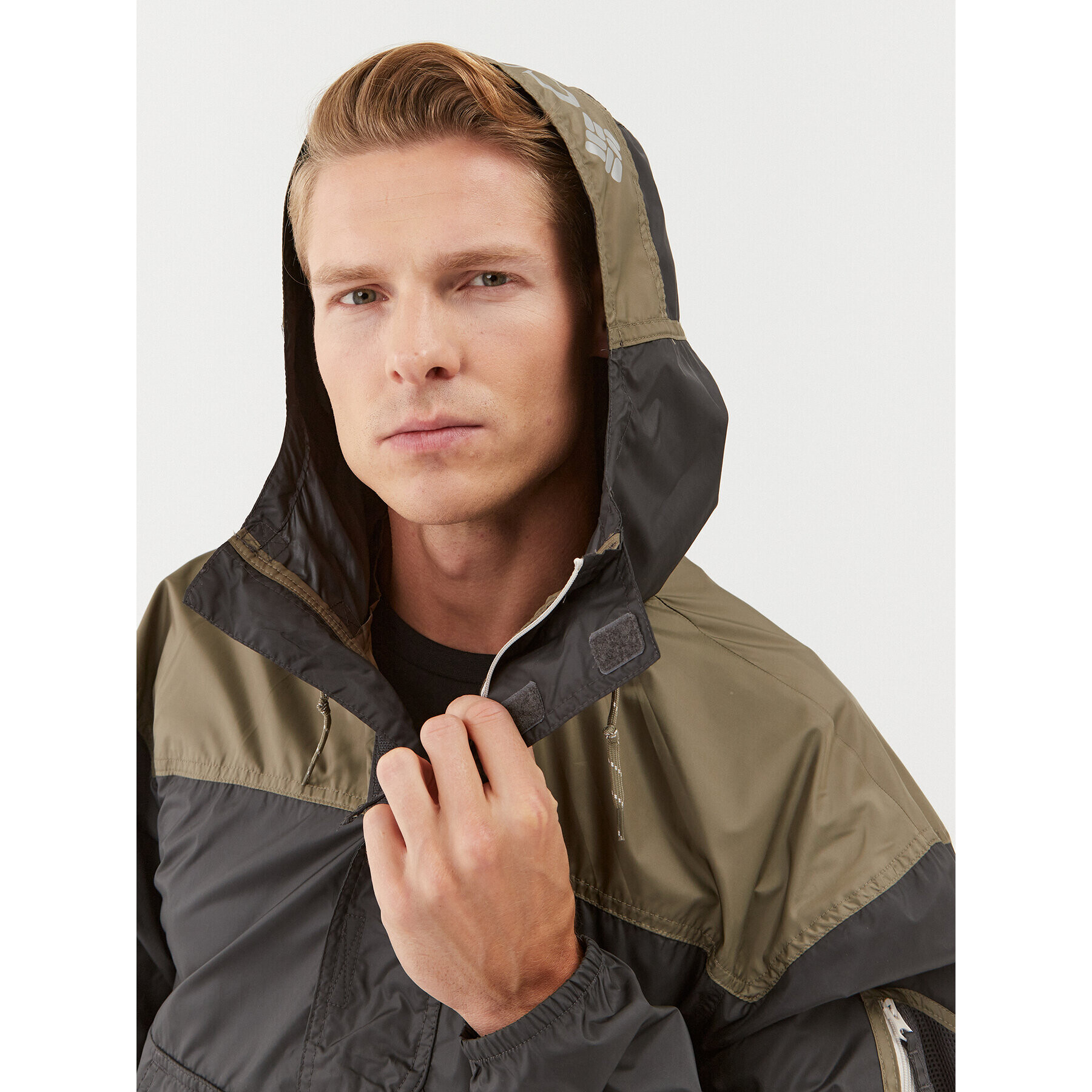 Columbia Ветровка Challenger™ Windbreaker Черен Regular Fit - Pepit.bg