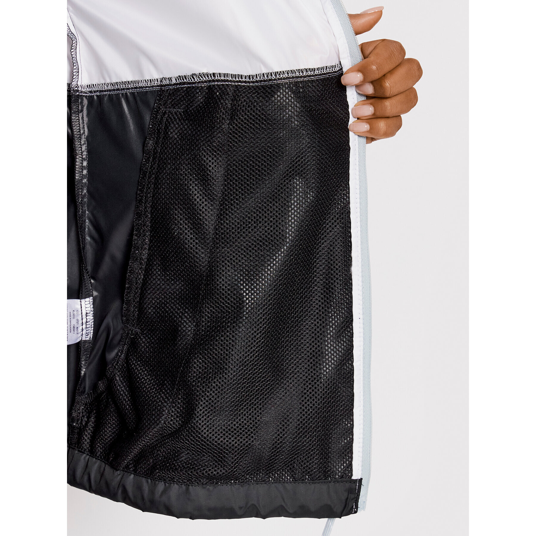 Columbia Ветровка Flash Forward 1585911 Бял Regular Fit - Pepit.bg