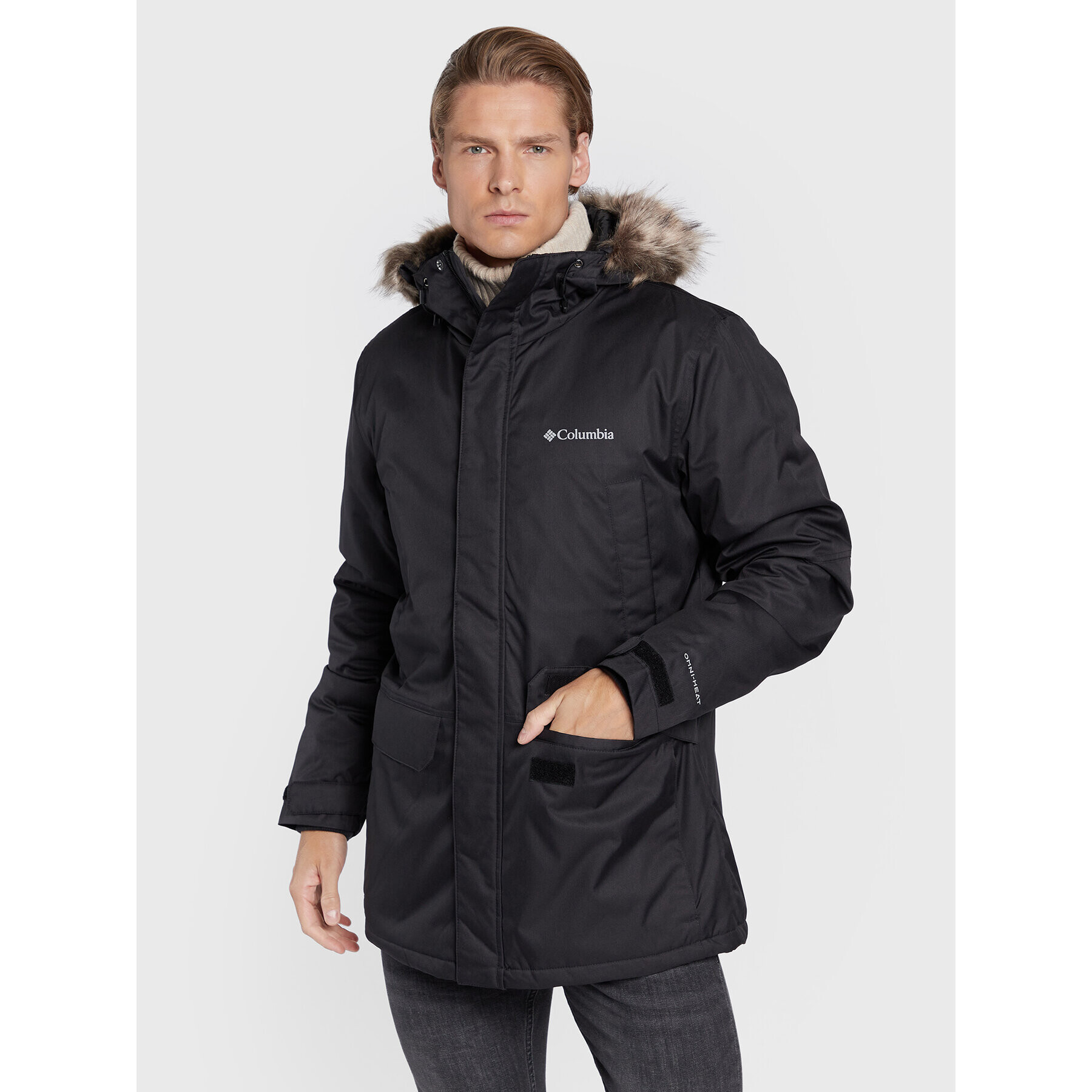 Columbia Зимно яке Penns Creek™ II 1864244 Черен Regular Fit - Pepit.bg