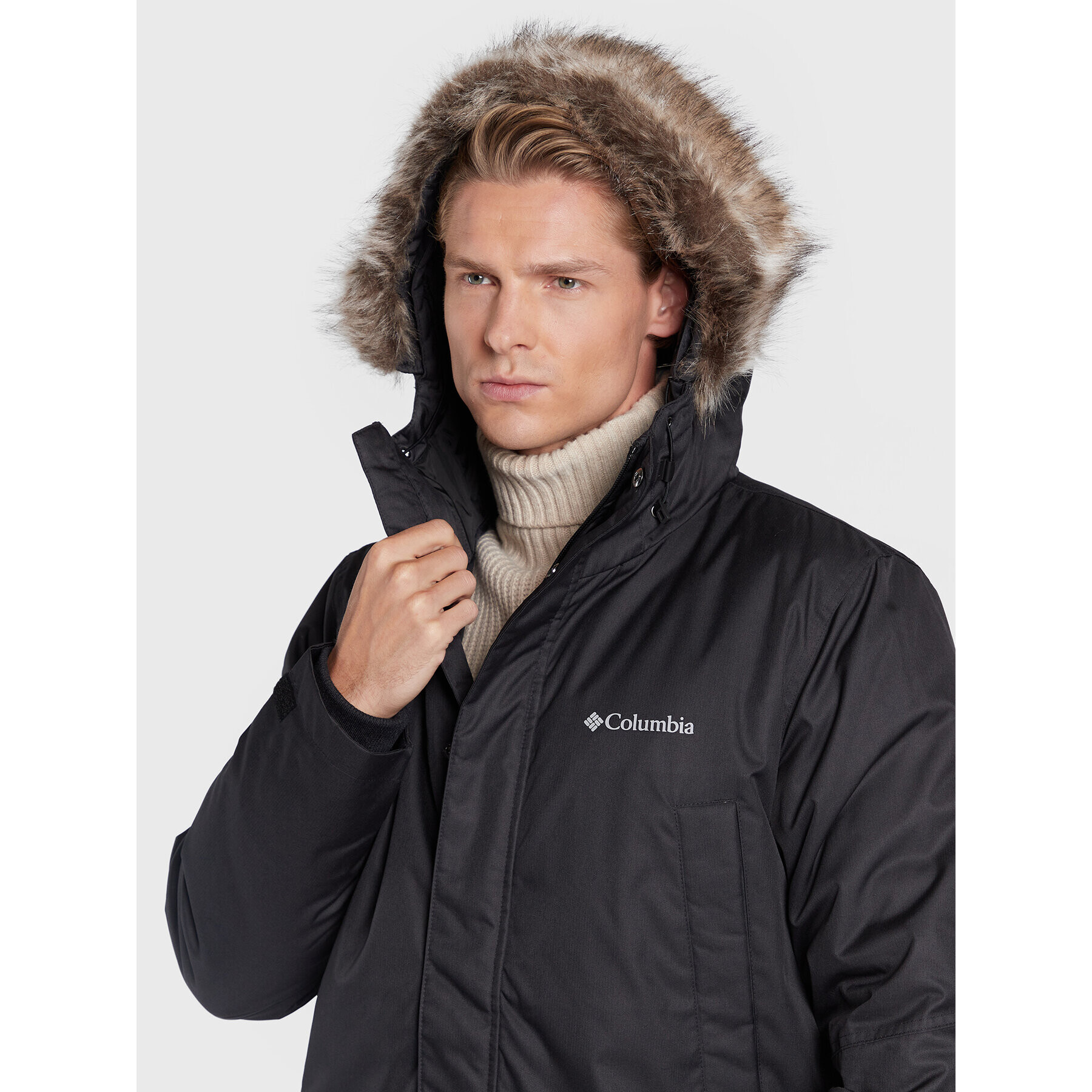 Columbia Зимно яке Penns Creek™ II 1864244 Черен Regular Fit - Pepit.bg