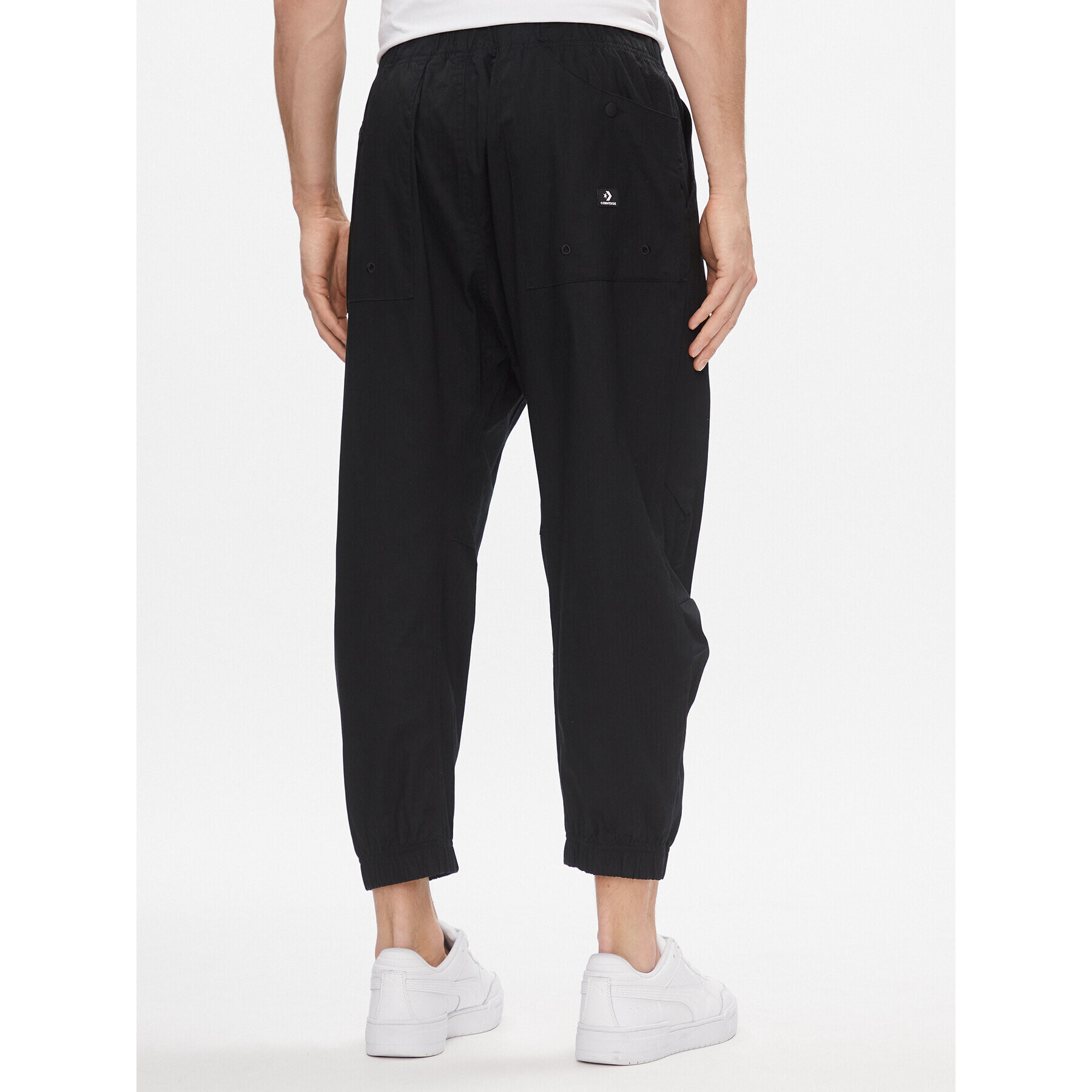 Converse Долнище анцуг Elevated Woven Jogger 10024604-A01 Черен Regular Fit - Pepit.bg