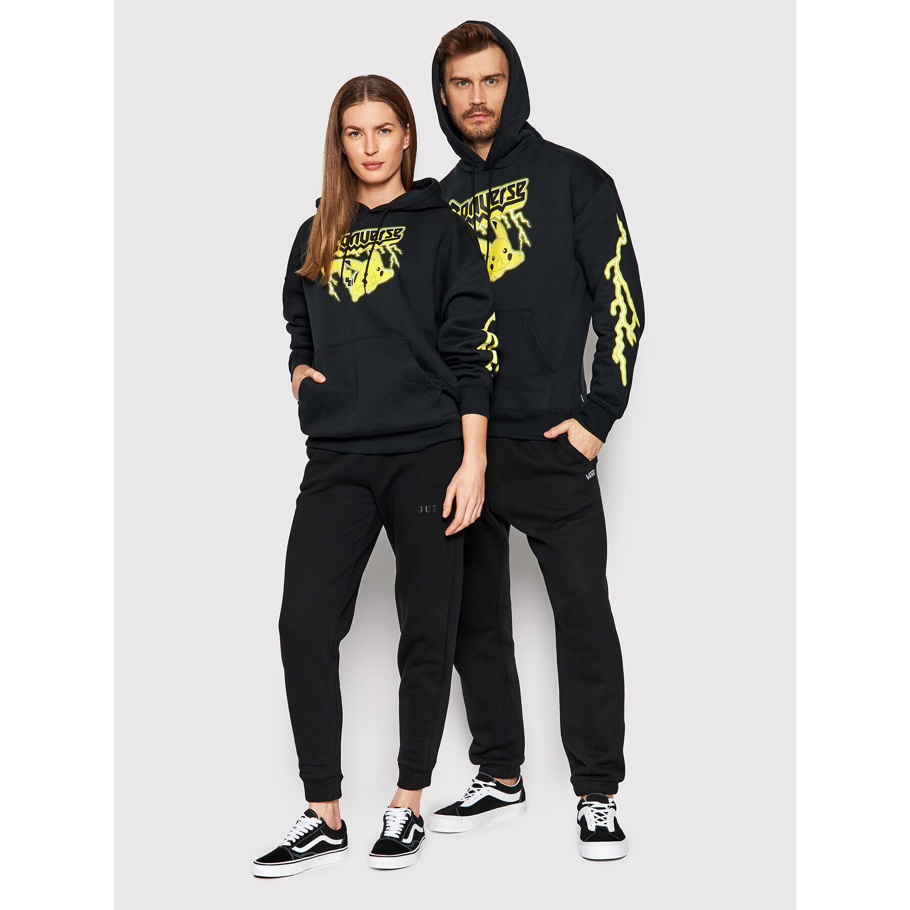 Converse Суитшърт Unisex POKEMON 25th Celebration 10023901-A01 Черен Regular Fit - Pepit.bg