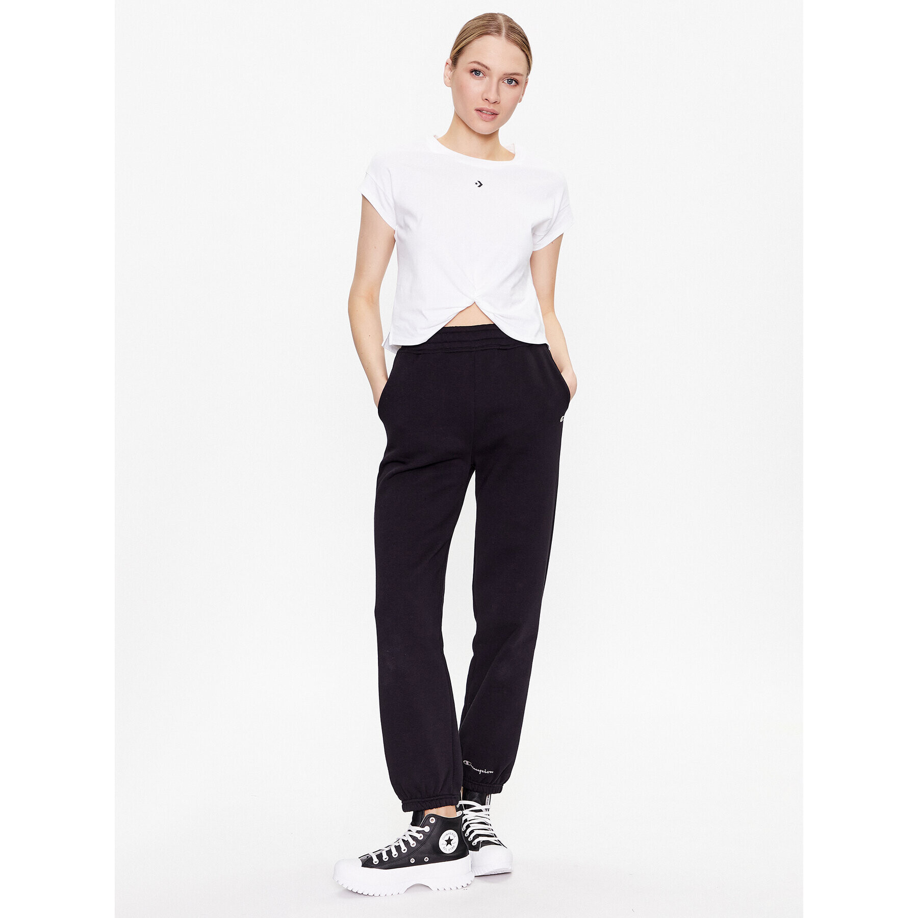 Converse Тишърт Star Chevron Twist 10024546-A02 Бял Cropped Fit - Pepit.bg