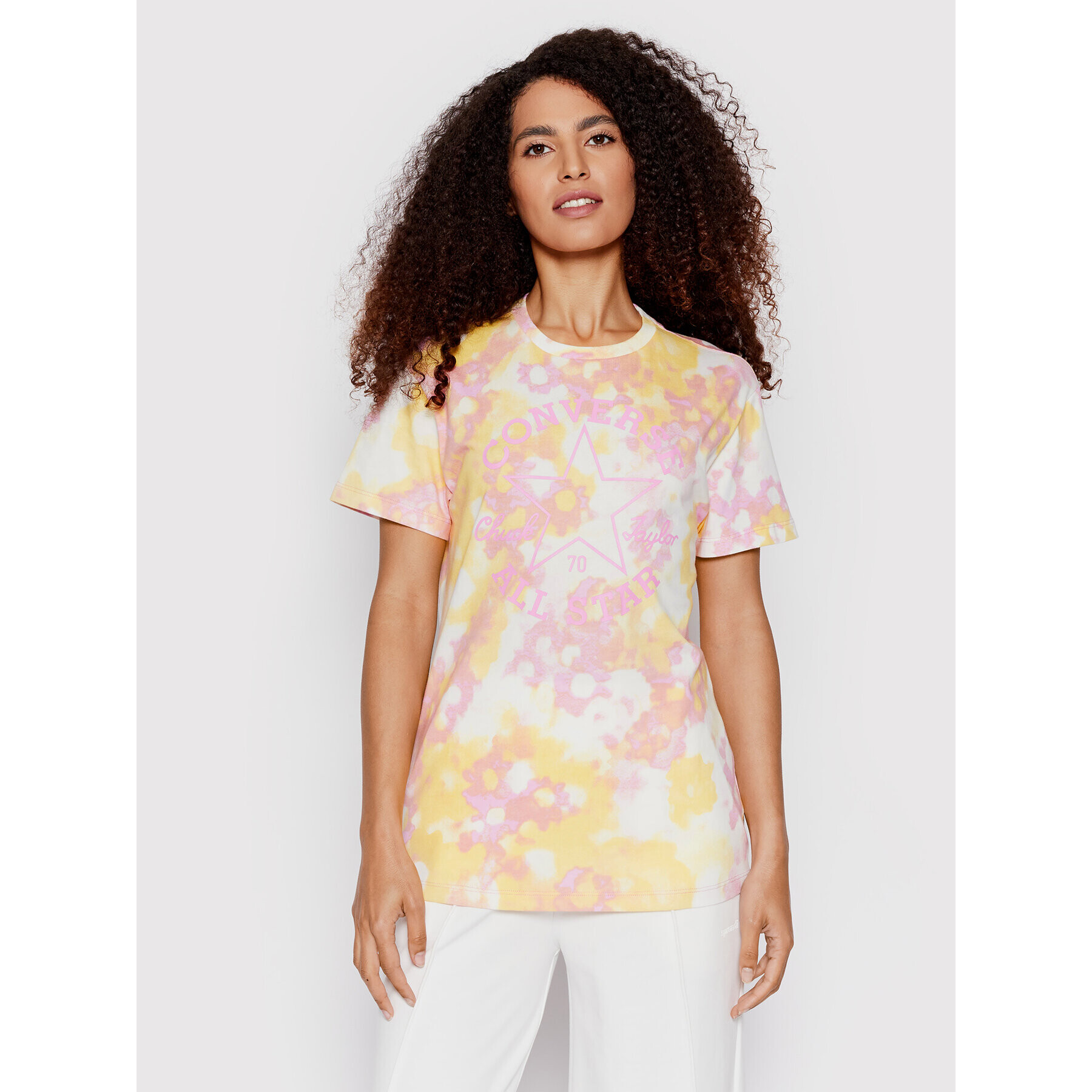 Converse Тишърт Washed Floral Patch 10023208-A02 Жълт Loose Fit - Pepit.bg