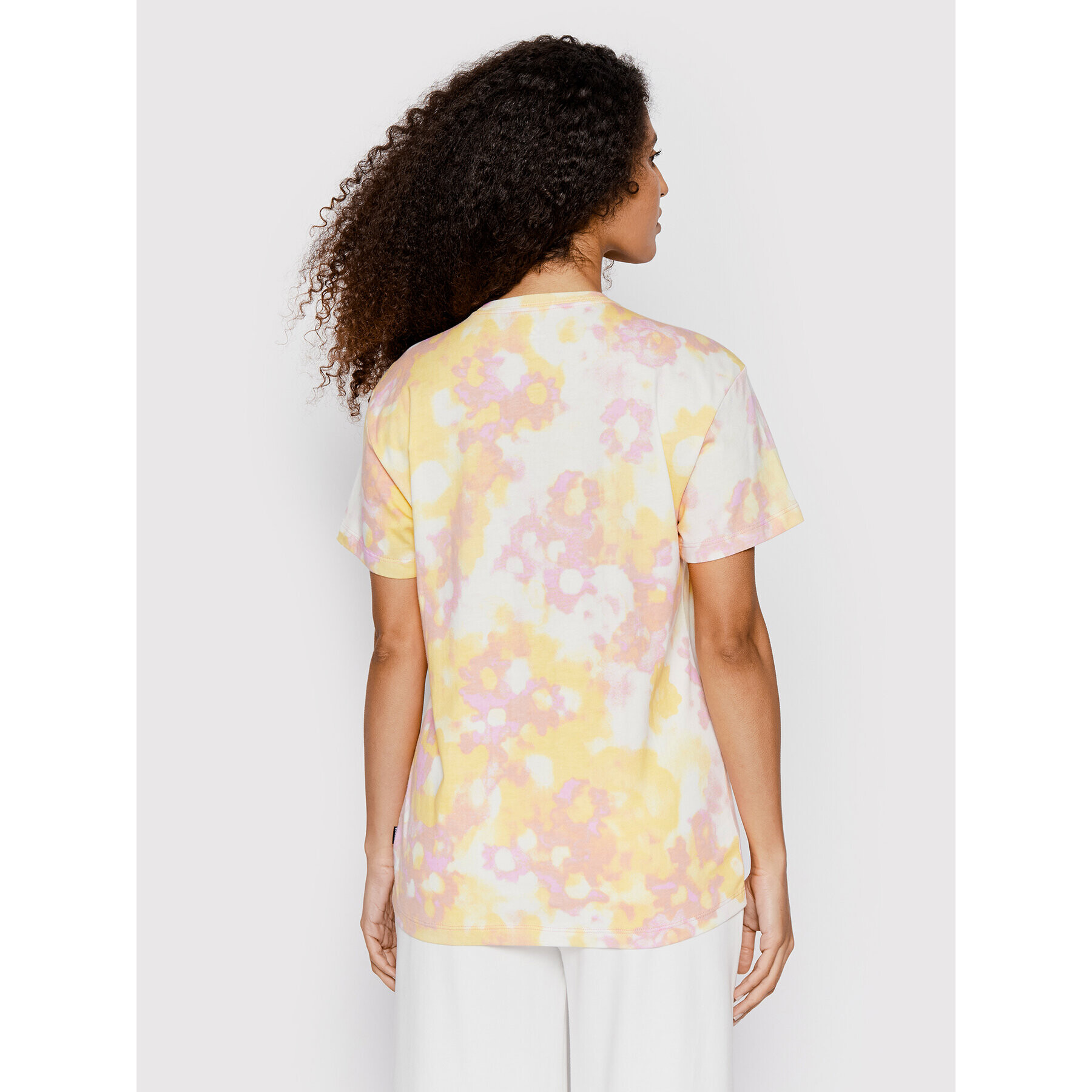 Converse Тишърт Washed Floral Patch 10023208-A02 Жълт Loose Fit - Pepit.bg