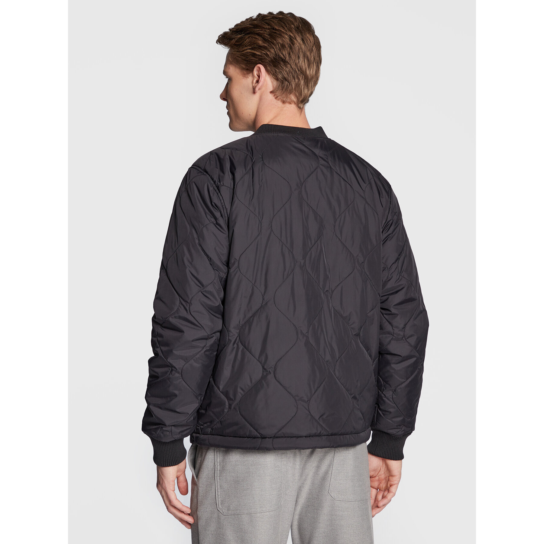 Cotton On Яке бомбър 3611866 Черен Regular Fit - Pepit.bg