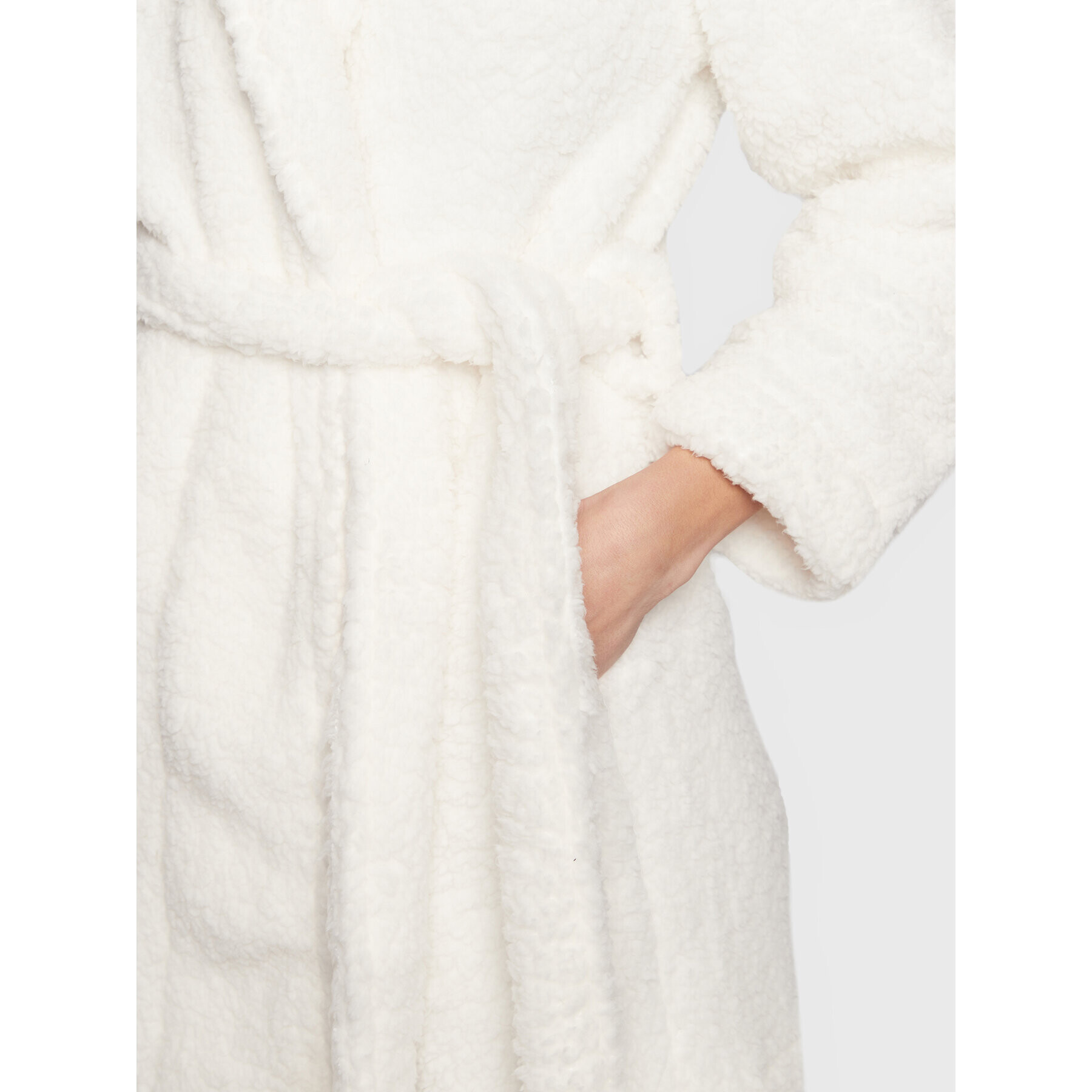 Cotton On Халат 6335118 Бял Relaxed Fit - Pepit.bg