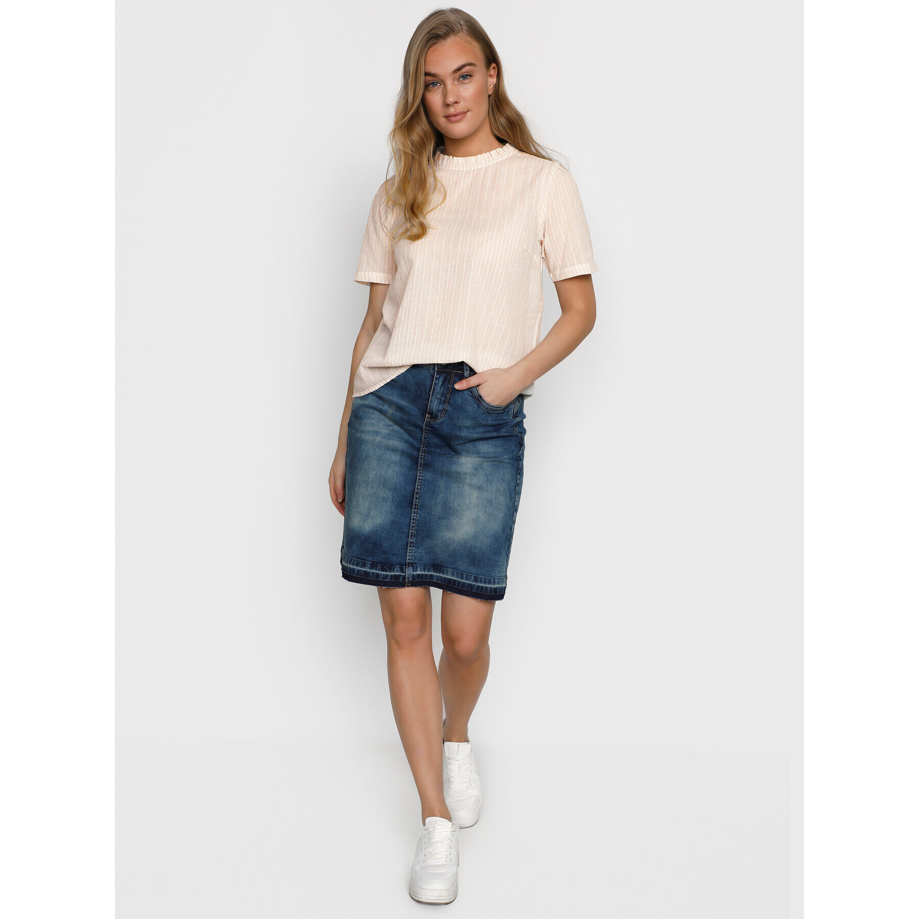 Cream Блуза Katlinka 10606055 Бежов Regular Fit - Pepit.bg