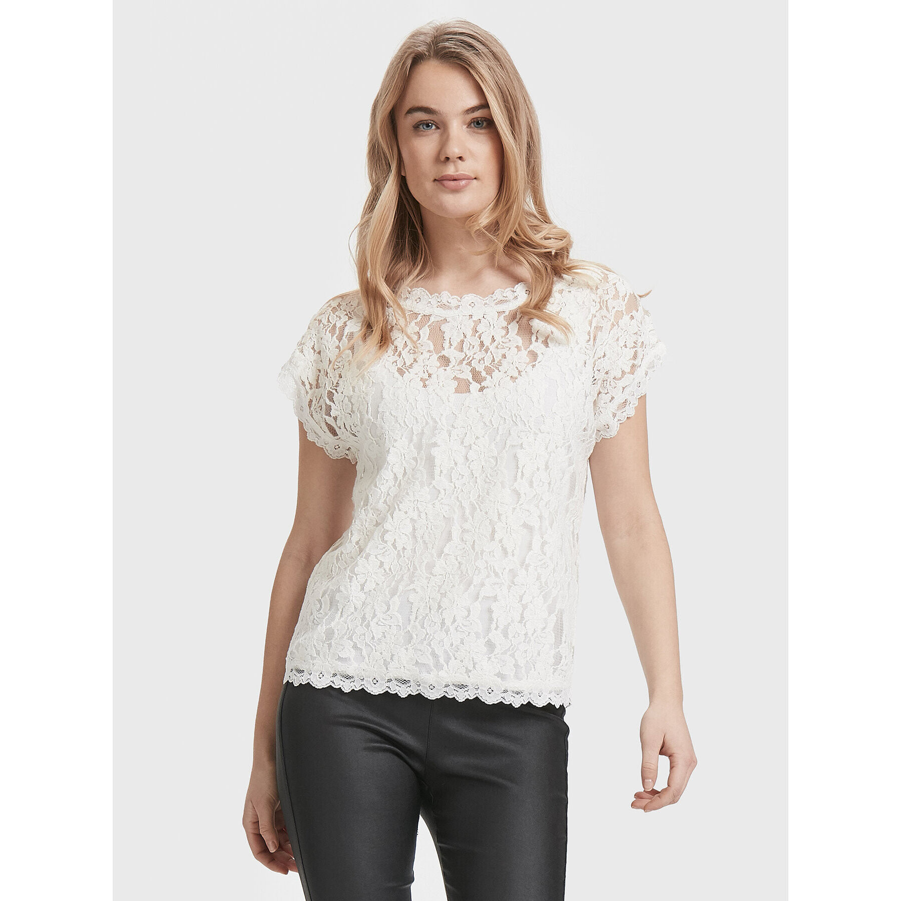 Cream Блуза Vivi 10604513 Бежов Regular Fit - Pepit.bg