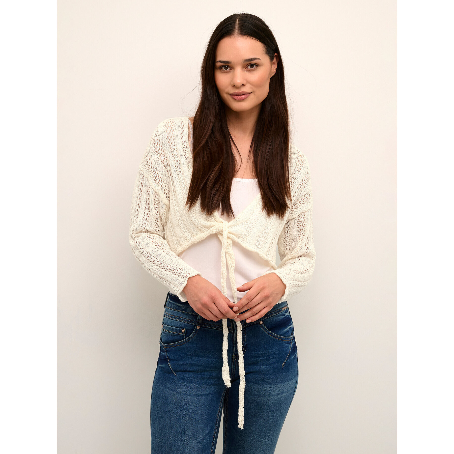 Cream Болерце Rumba 10611474 Екрю Regular Fit - Pepit.bg