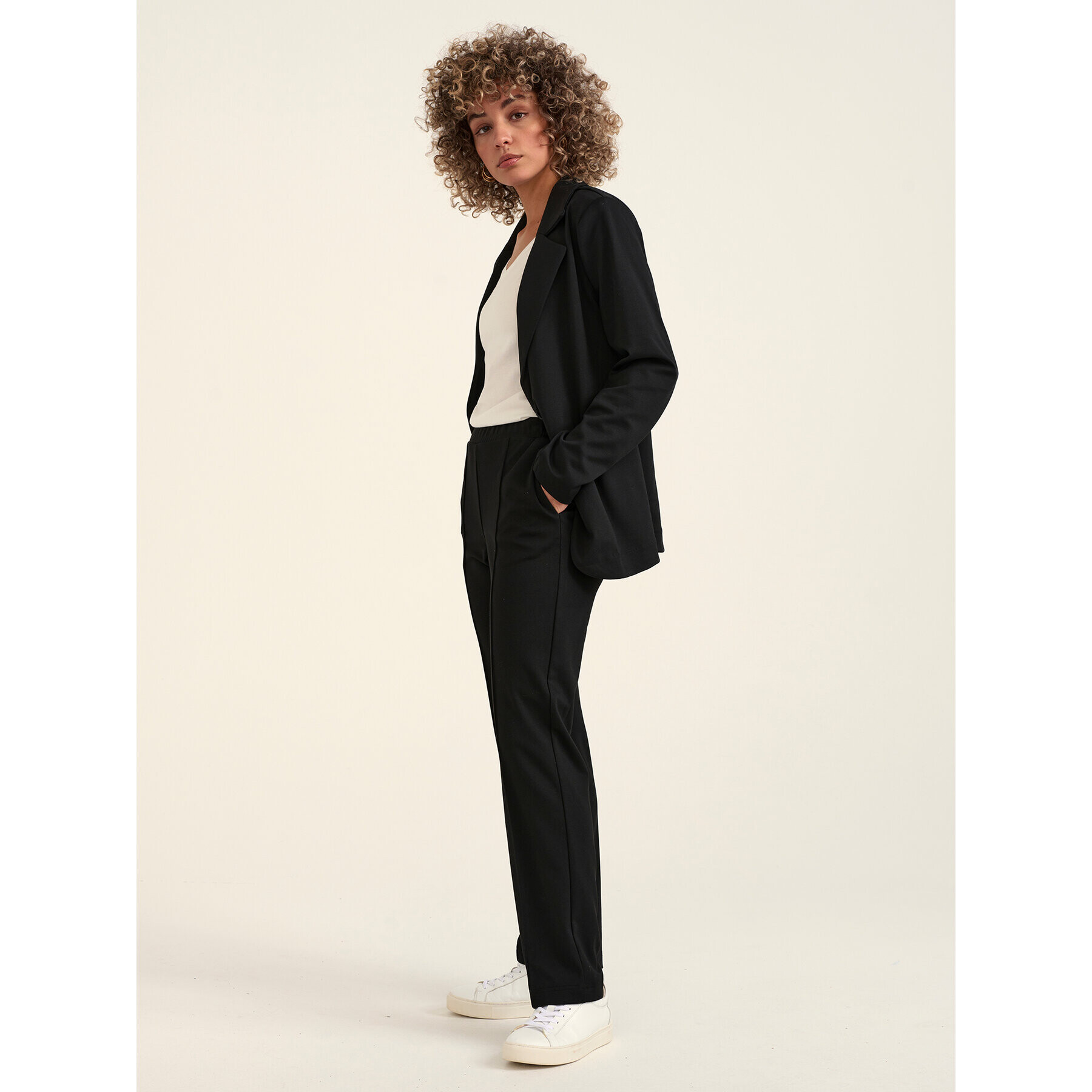 Cream Текстилни панталони CRRumpa 10611089 Черен Straight Fit - Pepit.bg