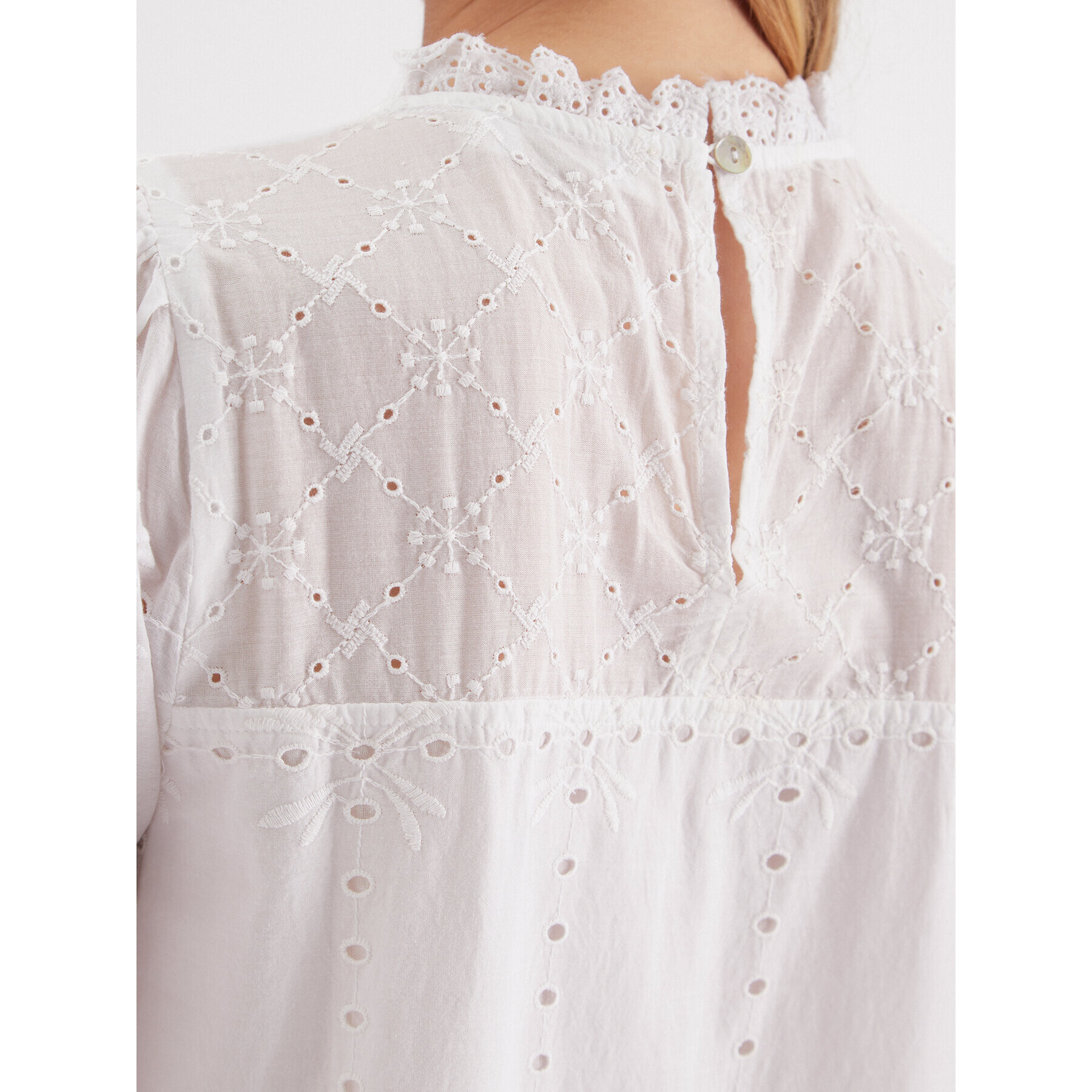 Cream Ежедневна рокля Moccamia 10611191 Бял Regular Fit - Pepit.bg