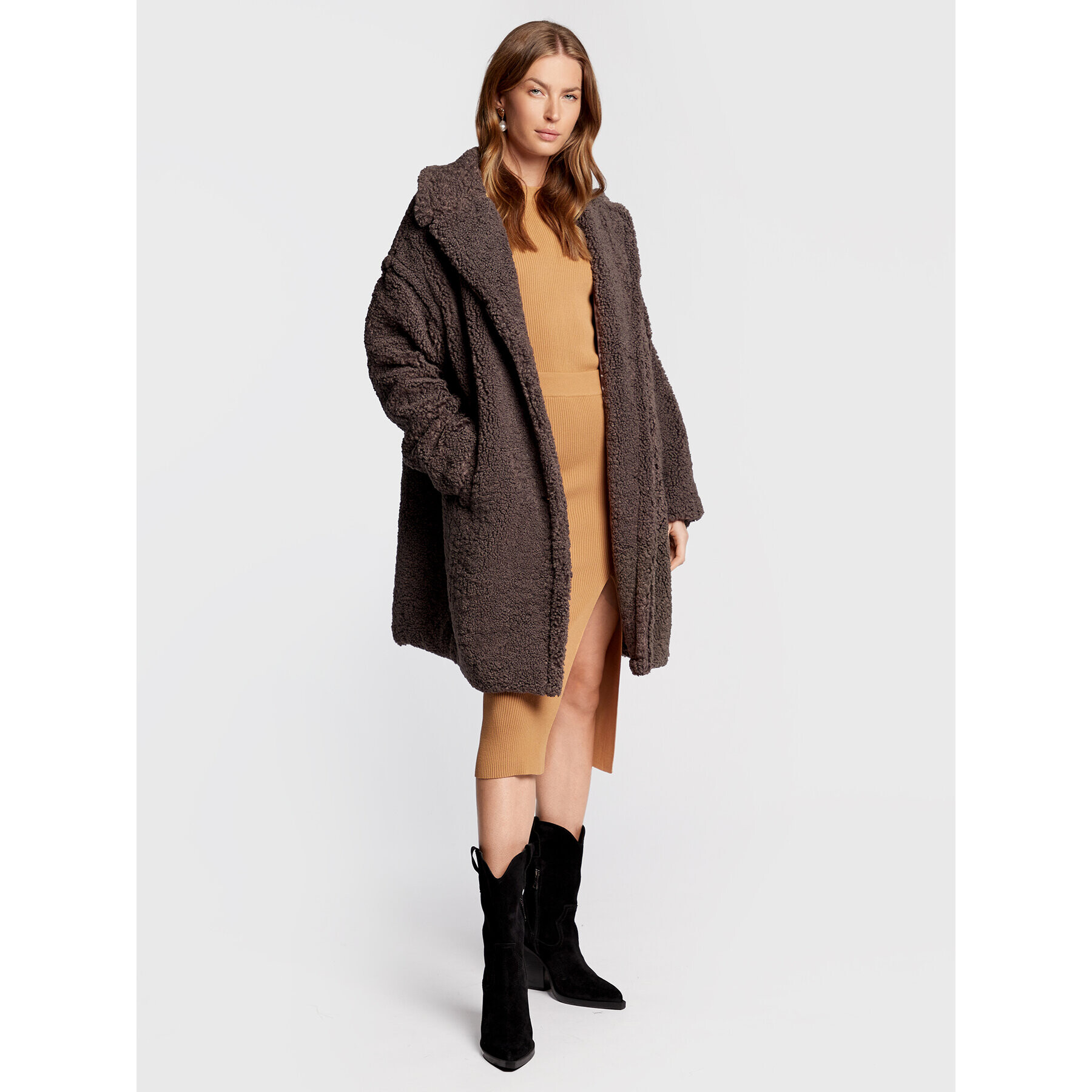 Cream Кожух Svala 10610425 Кафяв Oversize - Pepit.bg