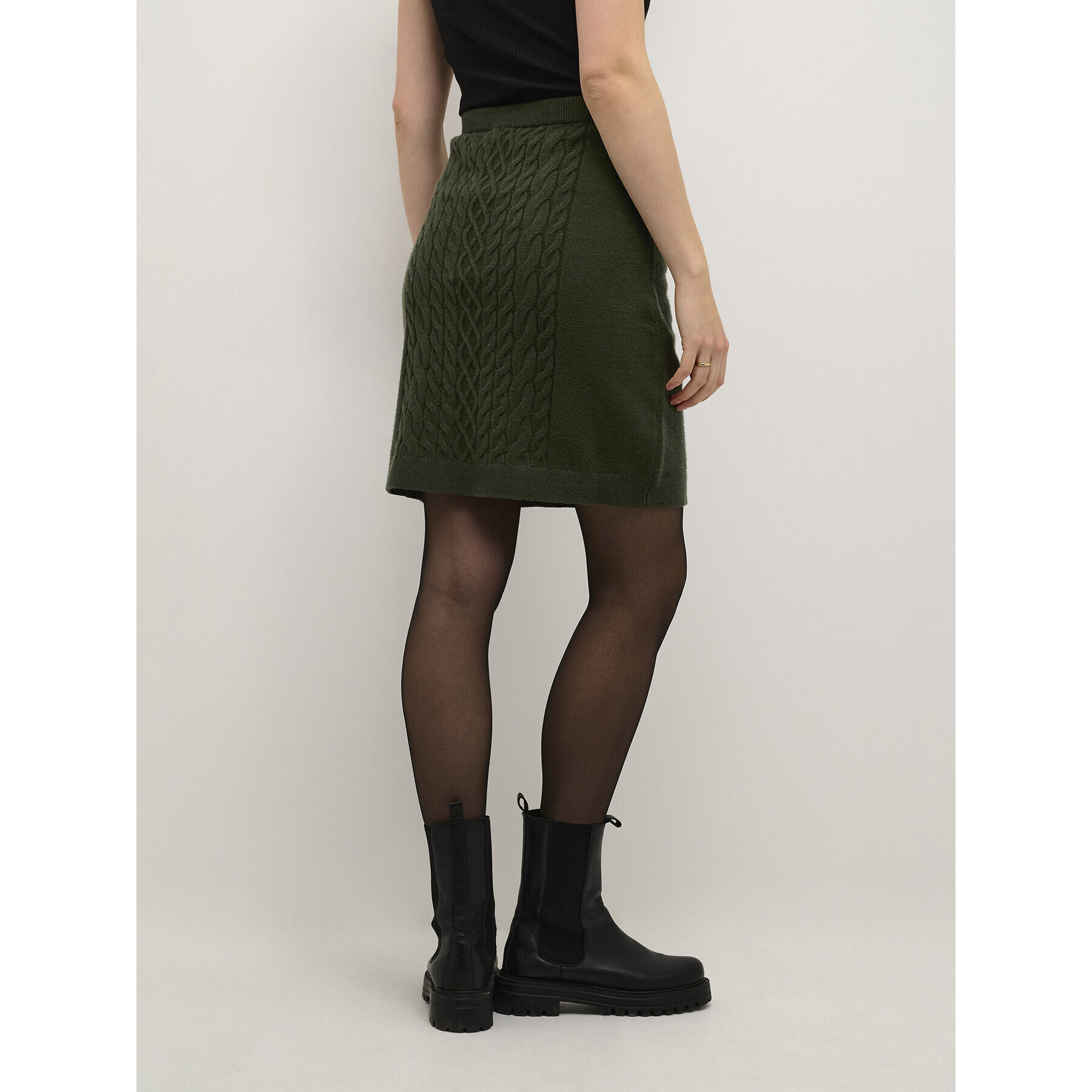 Cream Мини пола Crdela Knit 10611918 Зелен Shaped Fit - Pepit.bg