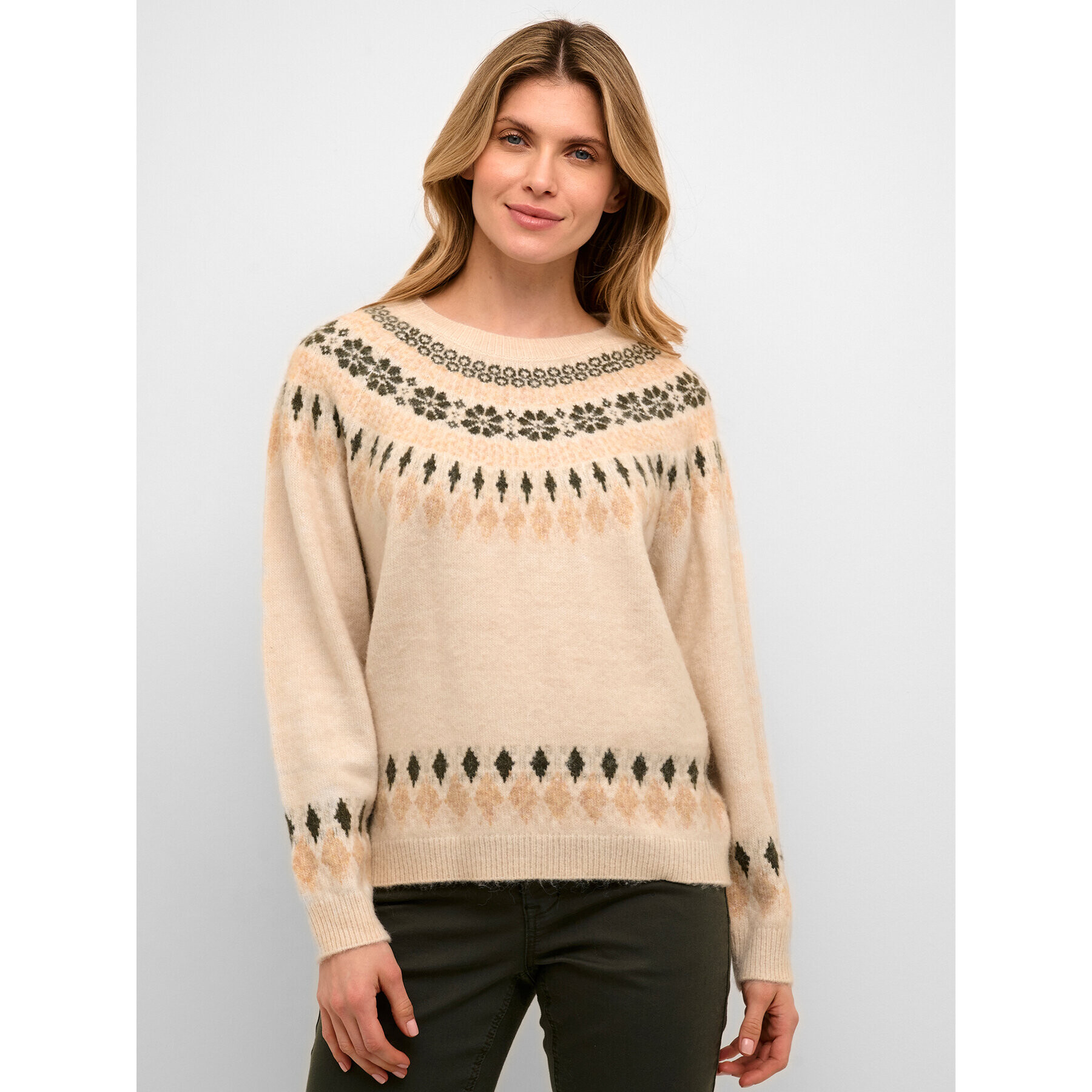 Cream Пуловер Crcherry Knit 10610568 Бежов Loose Fit - Pepit.bg