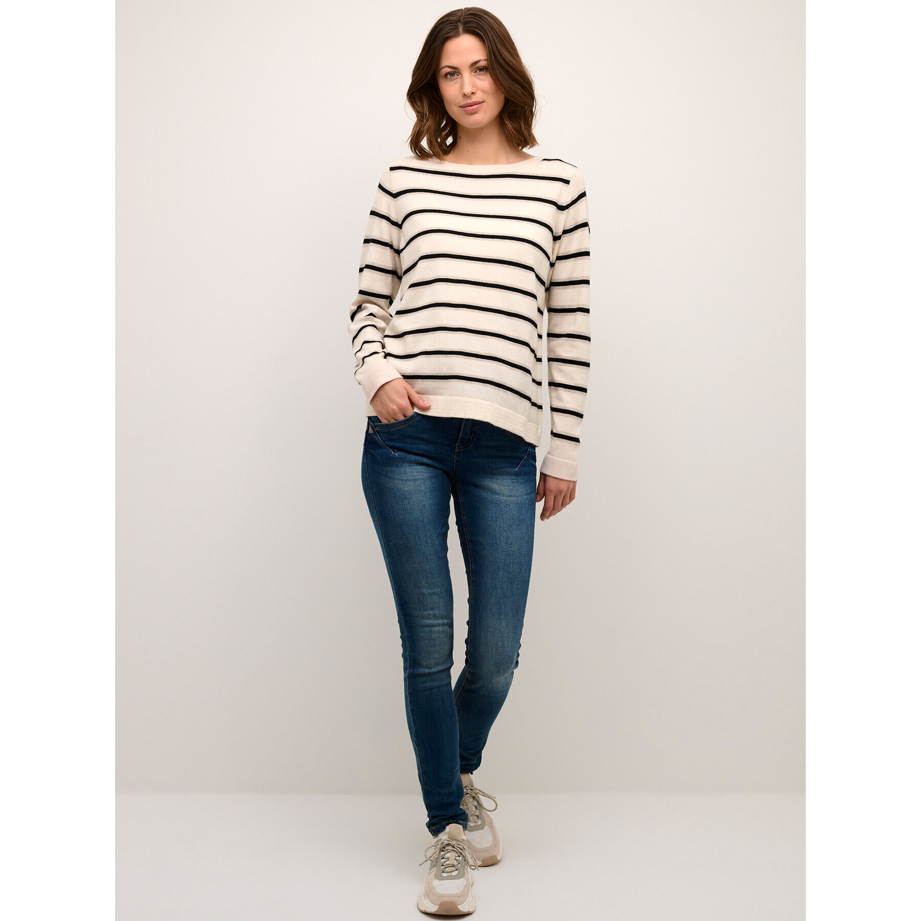 Cream Пуловер Crdela Knit 10611709 Бежов Regular Fit - Pepit.bg