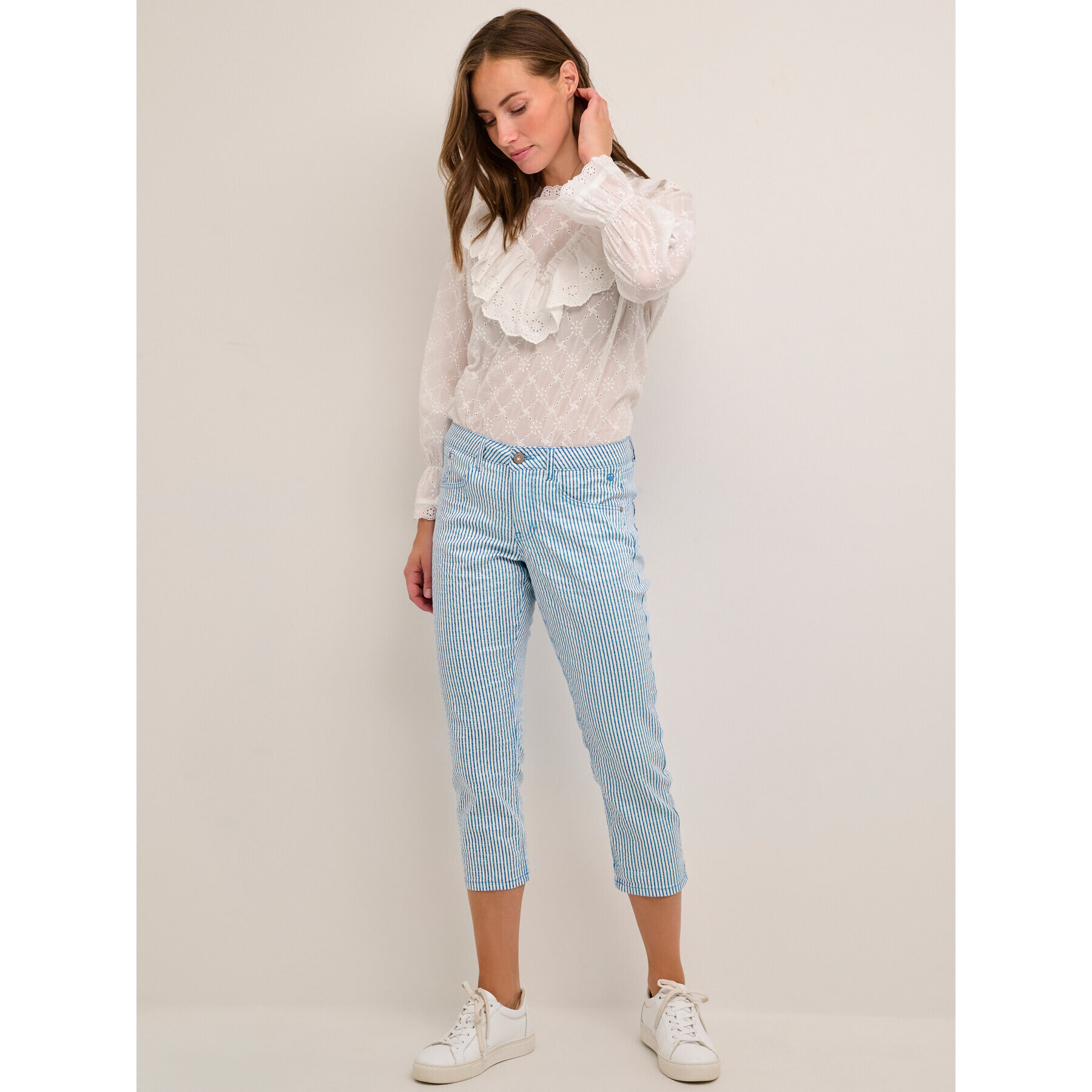 Cream Текстилни панталони Lotte 10611184 Син Regular Fit - Pepit.bg