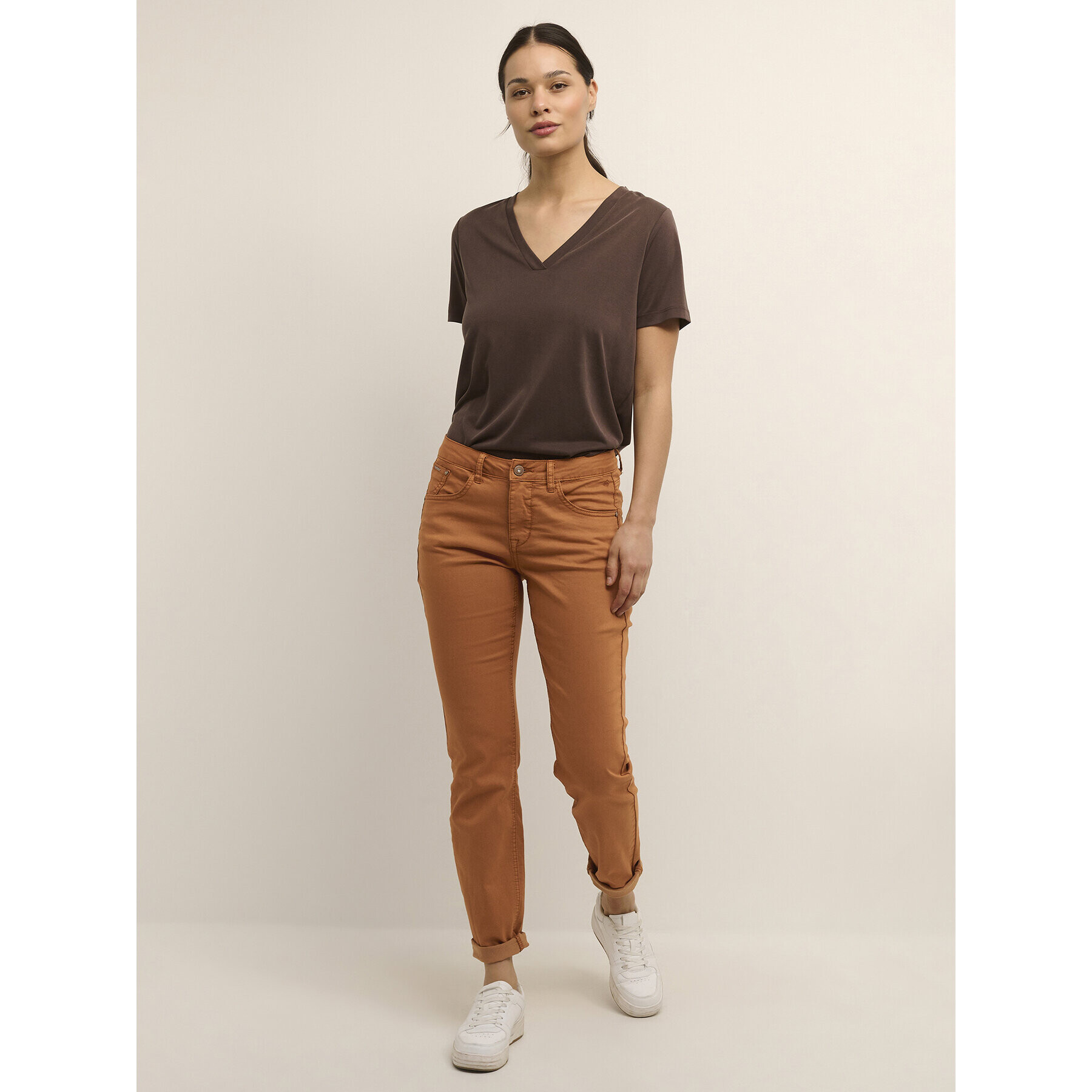 Cream Текстилни панталони Lotte Plain Twill 10606565 Кафяв Regular Fit - Pepit.bg