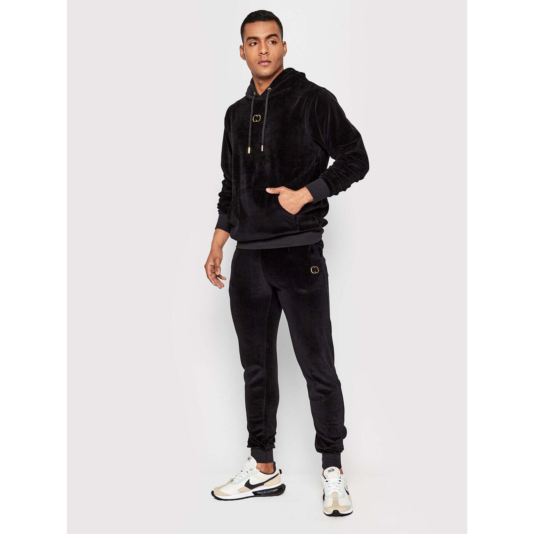 Criminal Damage Долнище анцуг Velour Jogger VJBV22 Черен Regular Fit - Pepit.bg