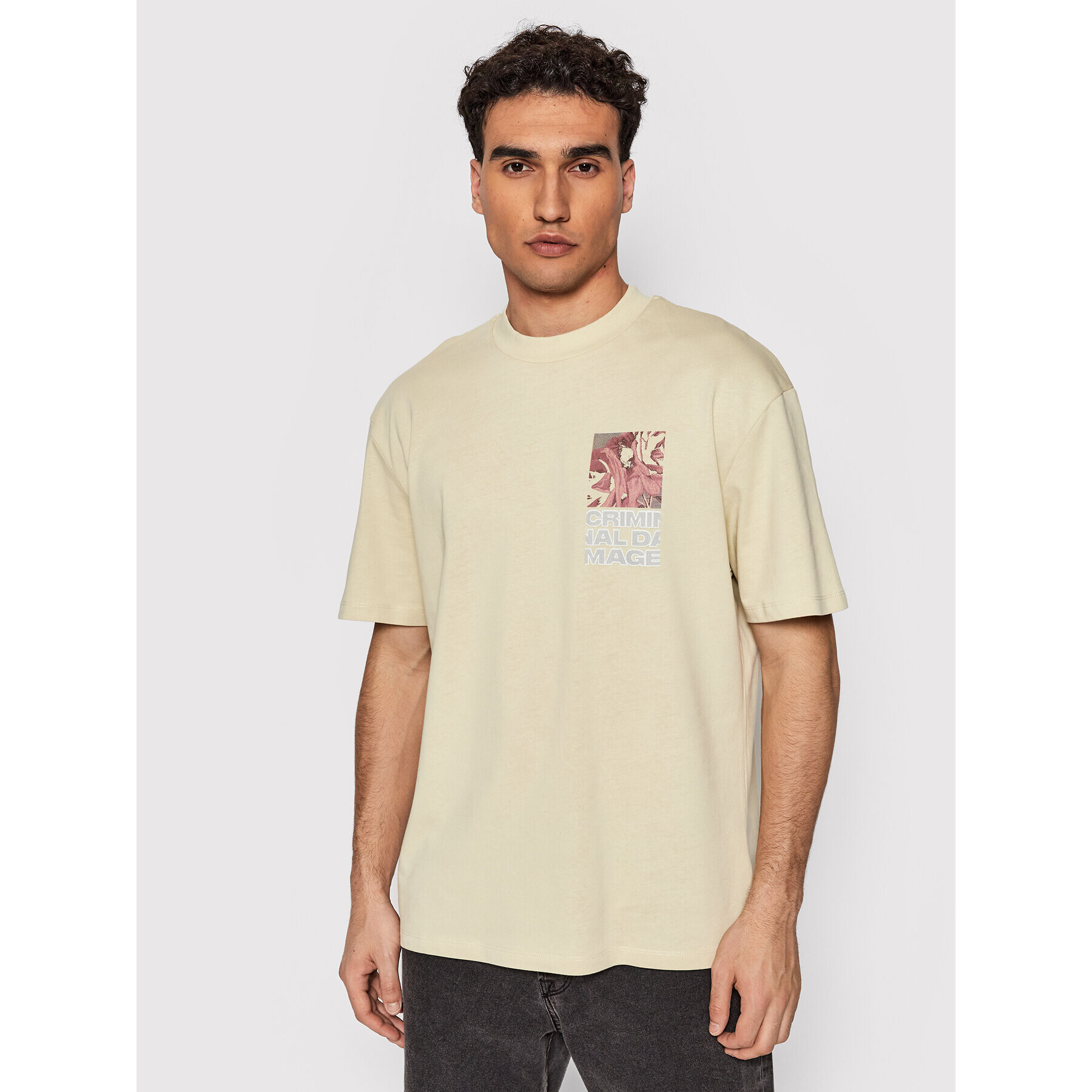 Criminal Damage Тишърт Butterfly Rose BRTEW22 Жълт Regular Fit - Pepit.bg