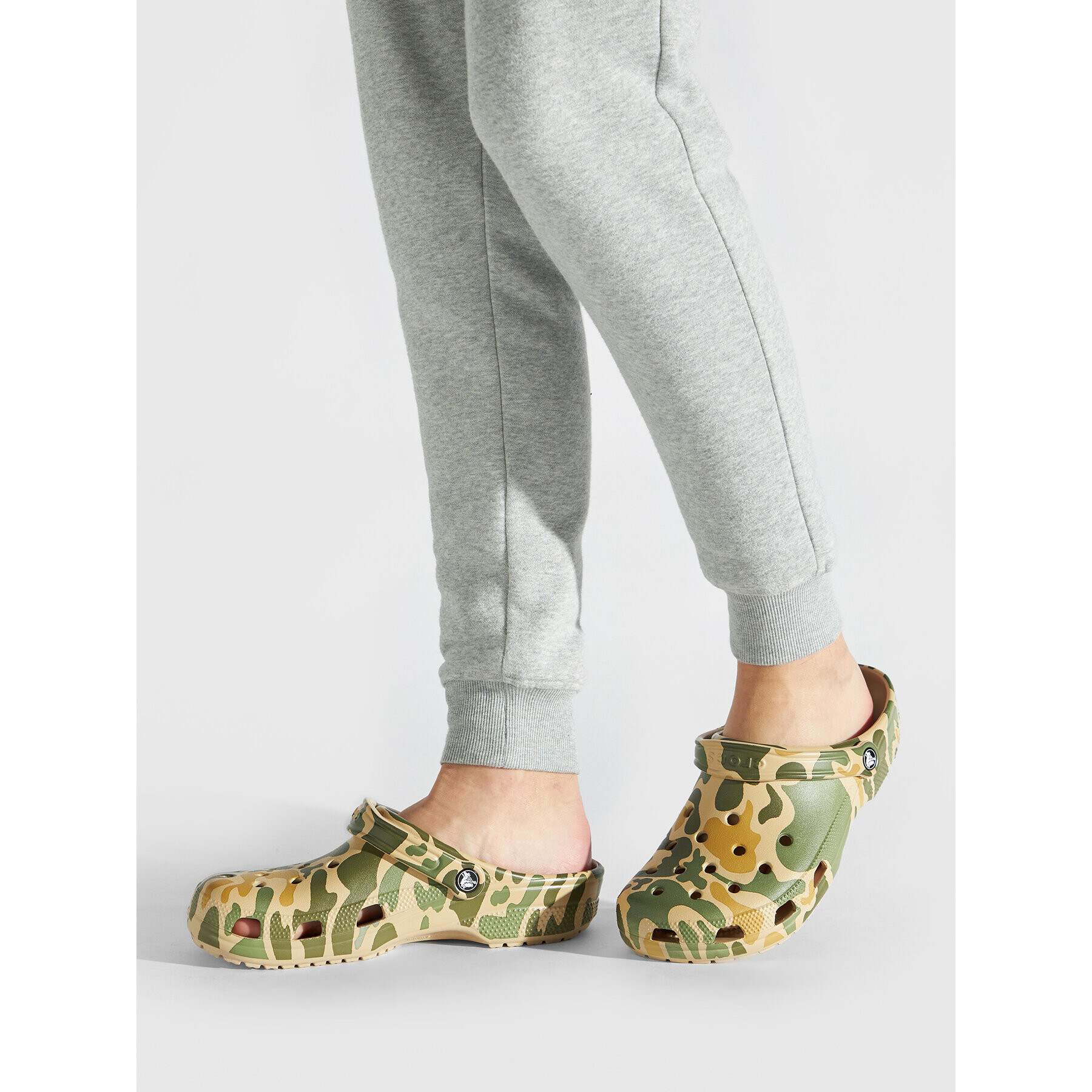 Crocs Чехли Classic Printed Camo Clog 206454 Зелен - Pepit.bg