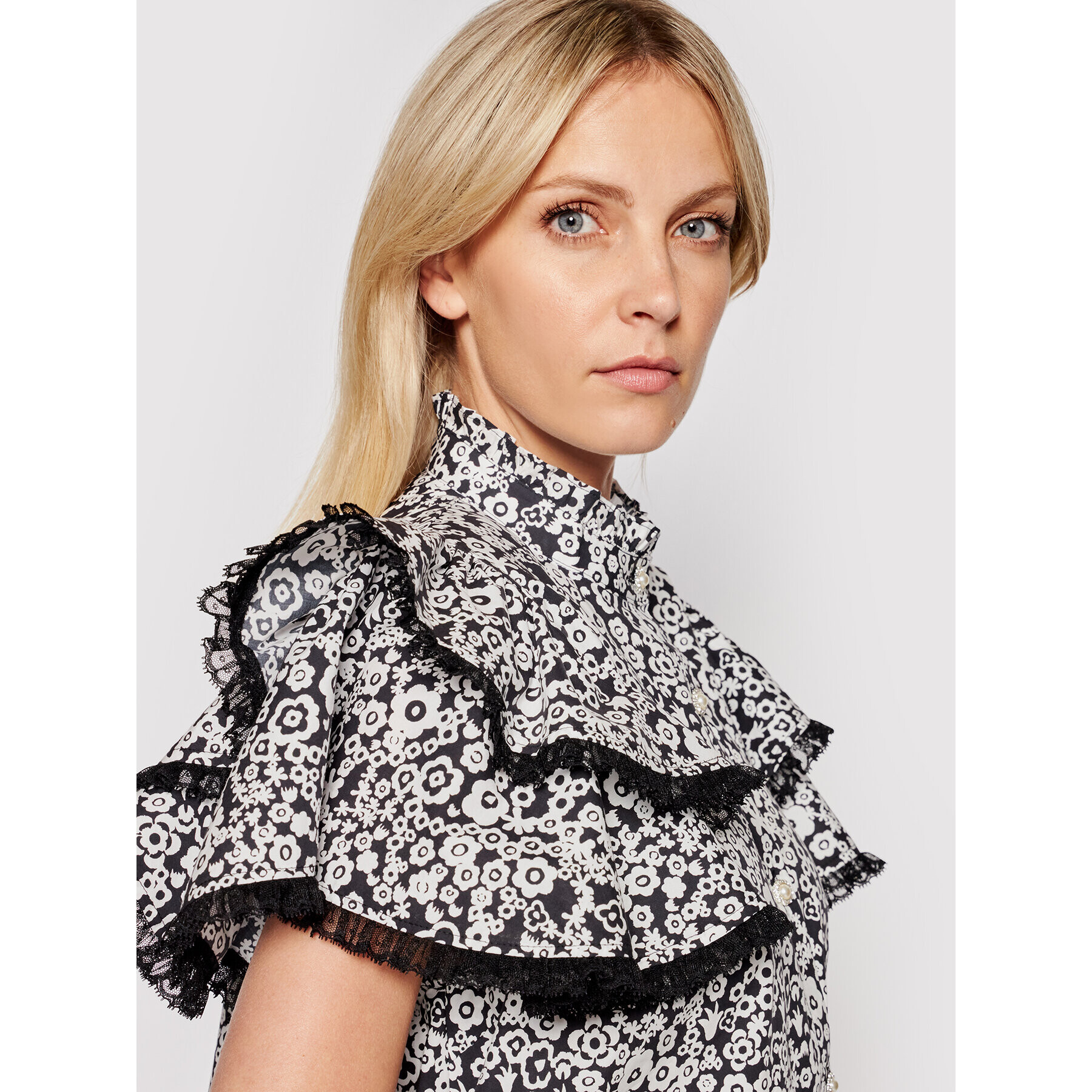 Custommade Блуза Betty 212377202 Черен Relaxed Fit - Pepit.bg