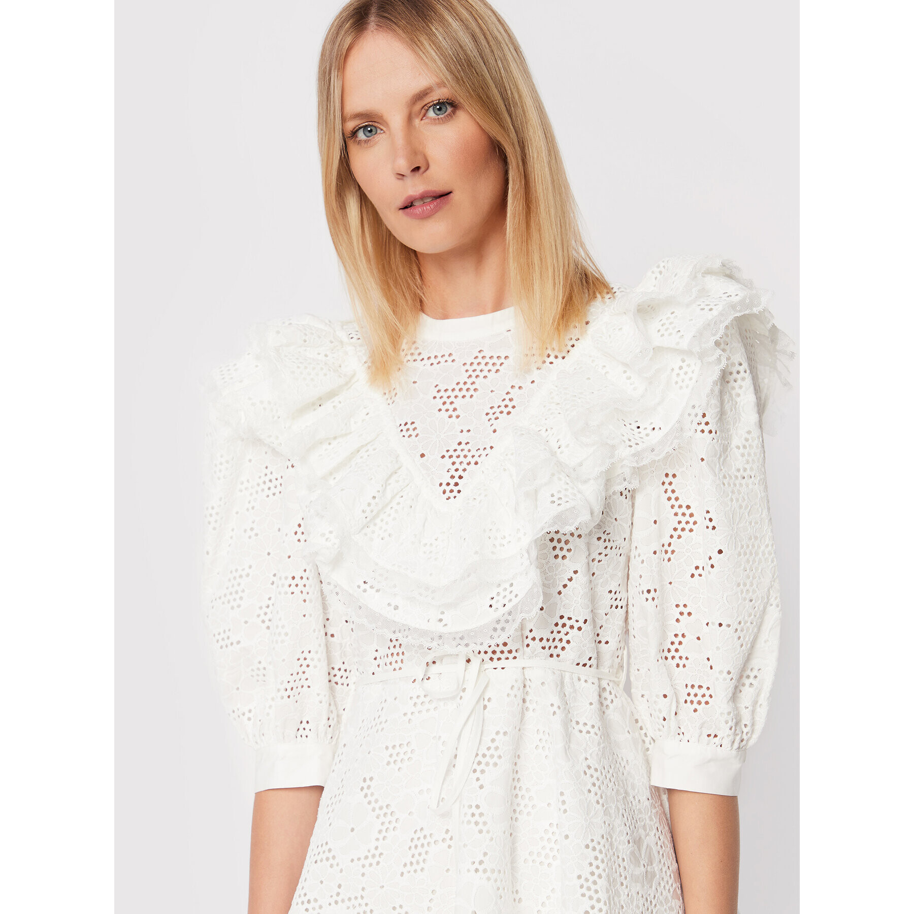 Custommade Ежедневна рокля Lysandra 999370418 Бял Regular Fit - Pepit.bg