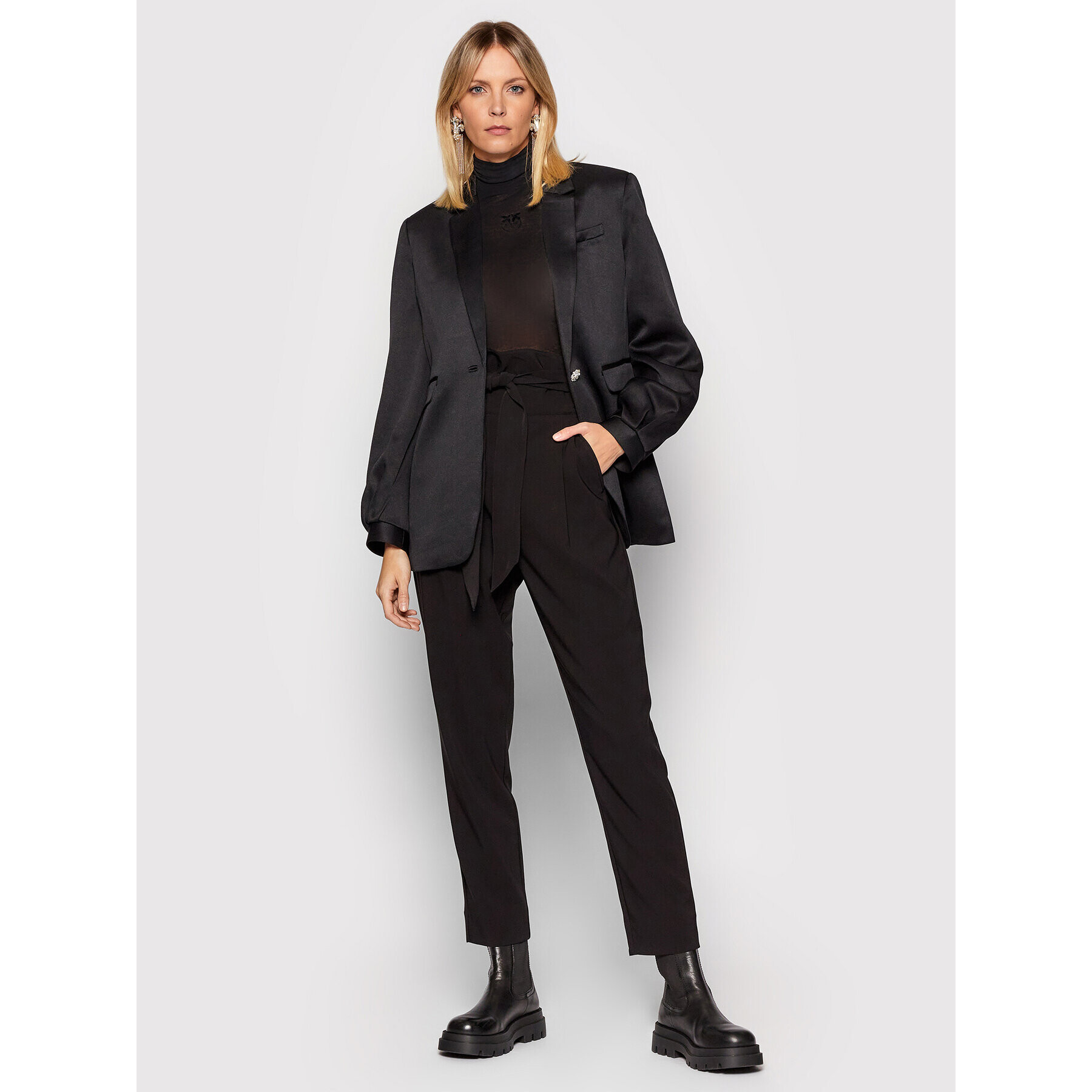 Custommade Текстилни панталони Pinja 999425507 Черен Regular Fit - Pepit.bg