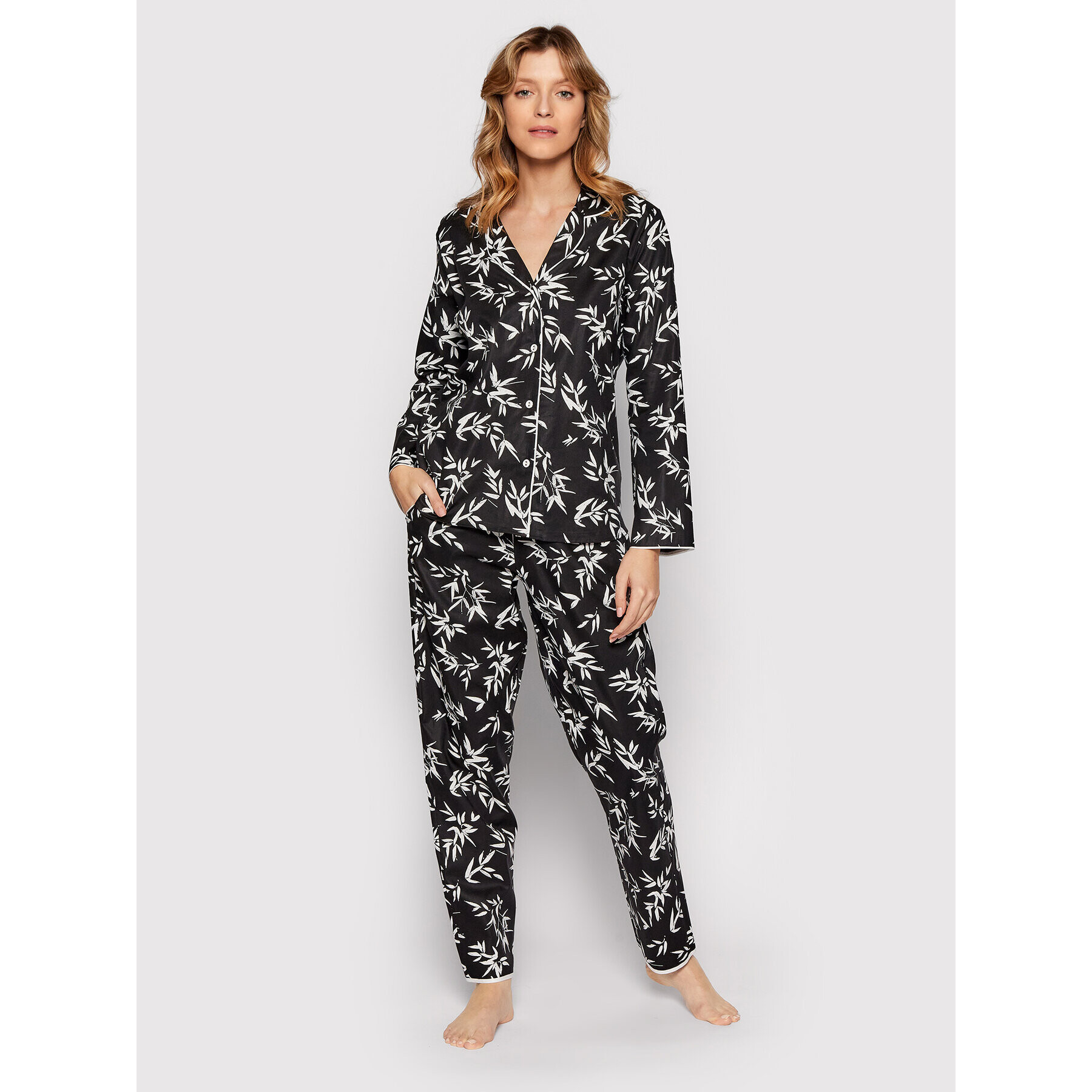 Cyberjammies Тениска на пижама Katie 9033 Черен Regular Fit - Pepit.bg