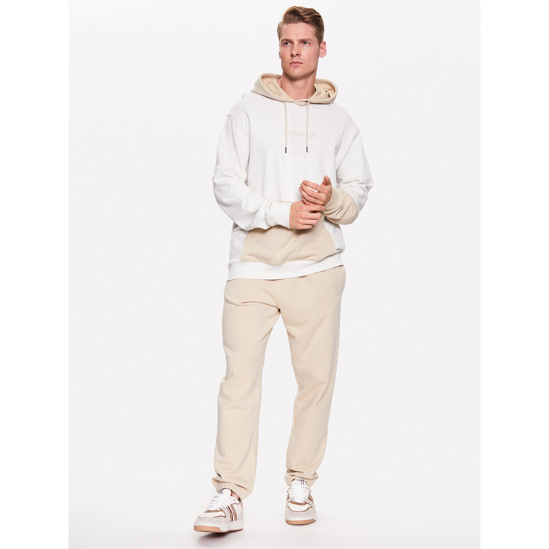 DC Долнище анцуг Rogers ADYFB03063 Бежов Relaxed Fit - Pepit.bg