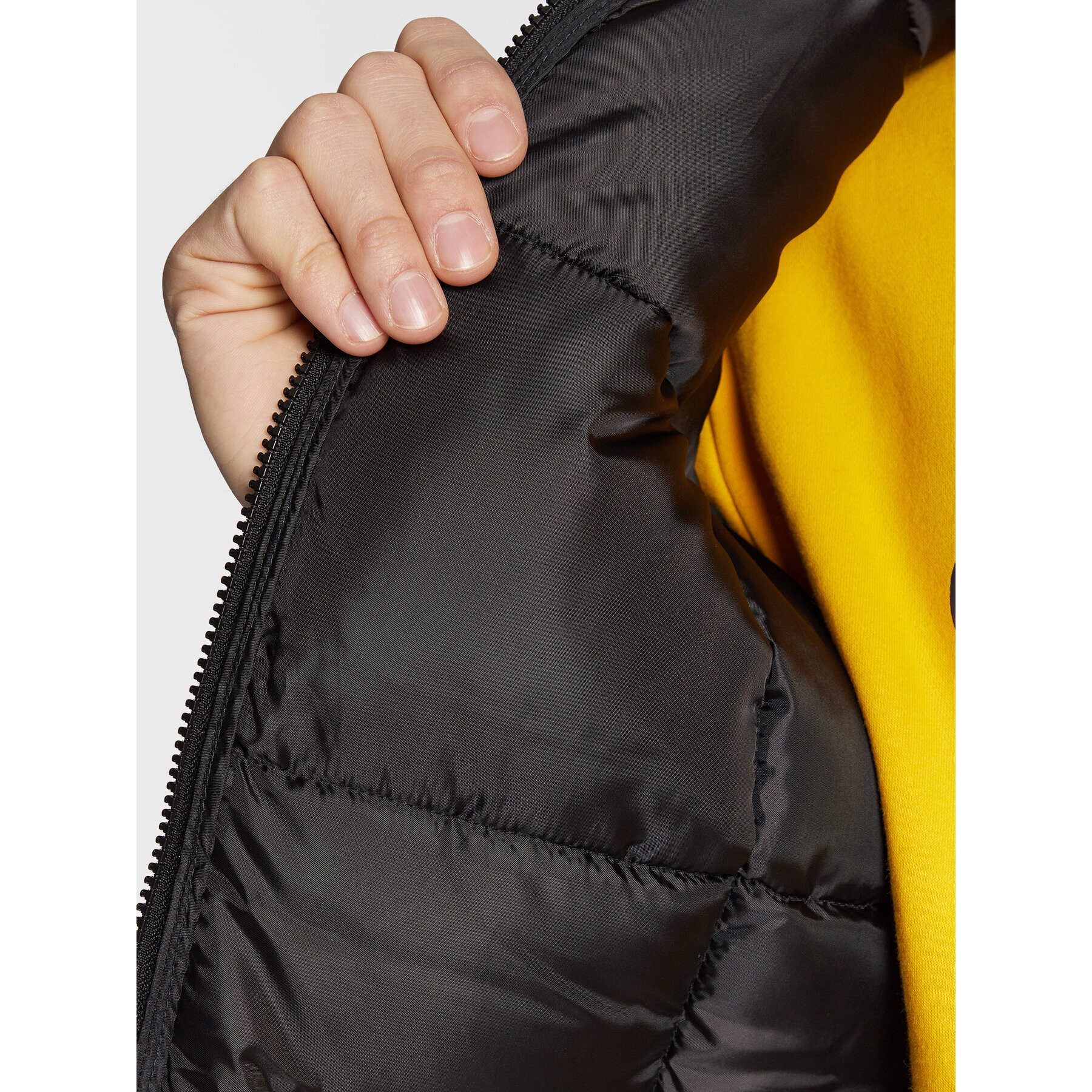 DC Пухено яке The Bandit ADYJK03145 Черен Regular Fit - Pepit.bg