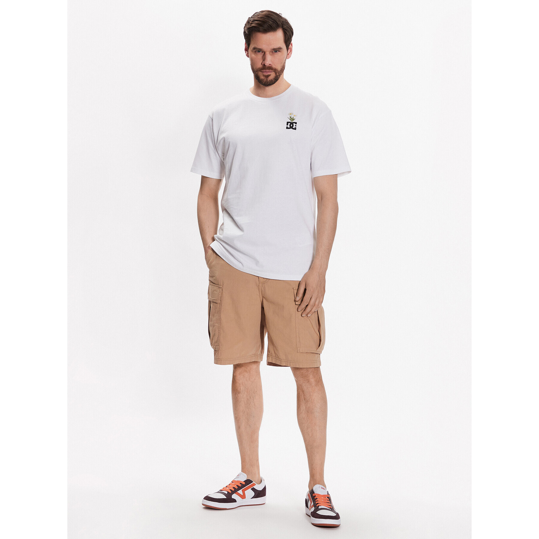 DC Шорти от плат Tundra ADYWS03068 Бежов Regular Fit - Pepit.bg