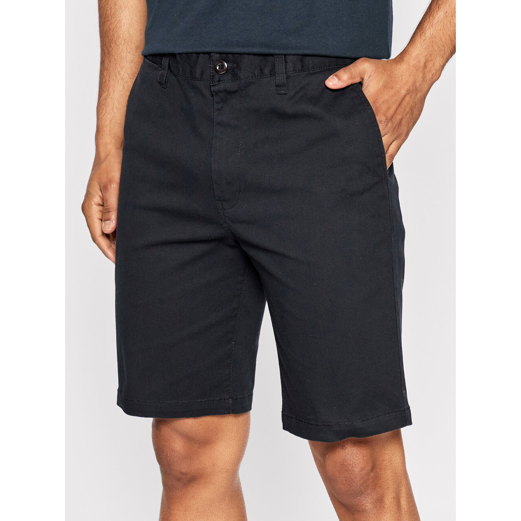 DC Шорти от плат Worker ADYWS03063 Черен Regular Fit - Pepit.bg