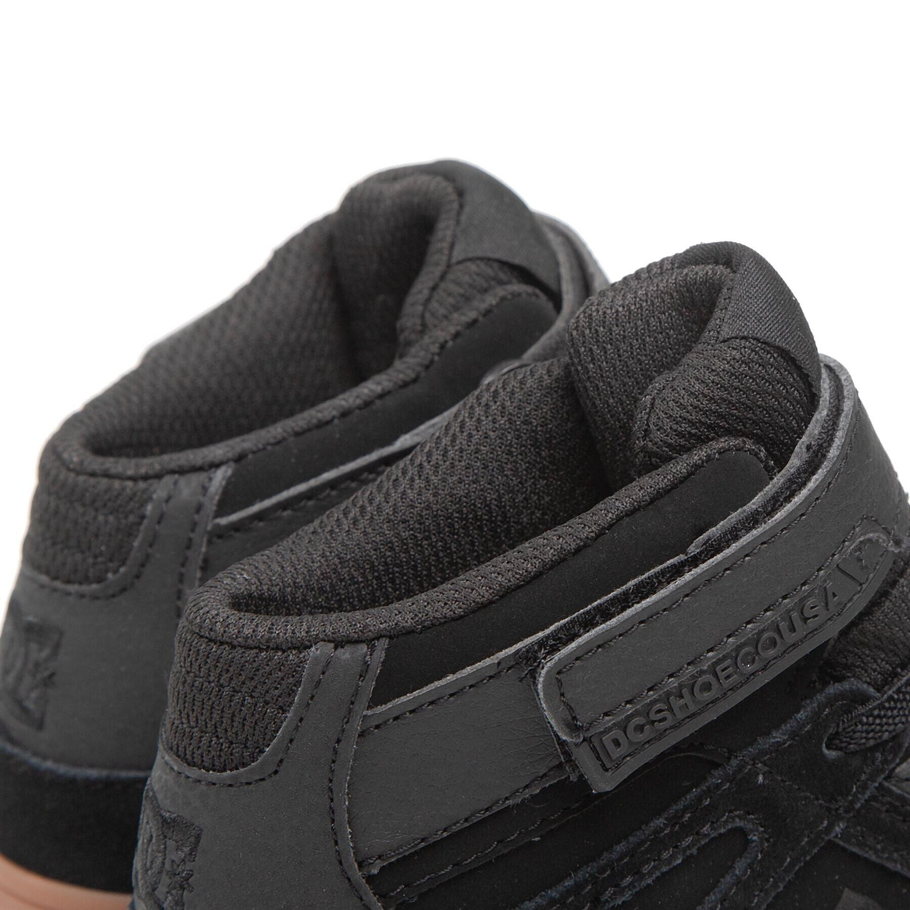 DC Сникърси Pure High-Top Ev ADBS300324 Черен - Pepit.bg
