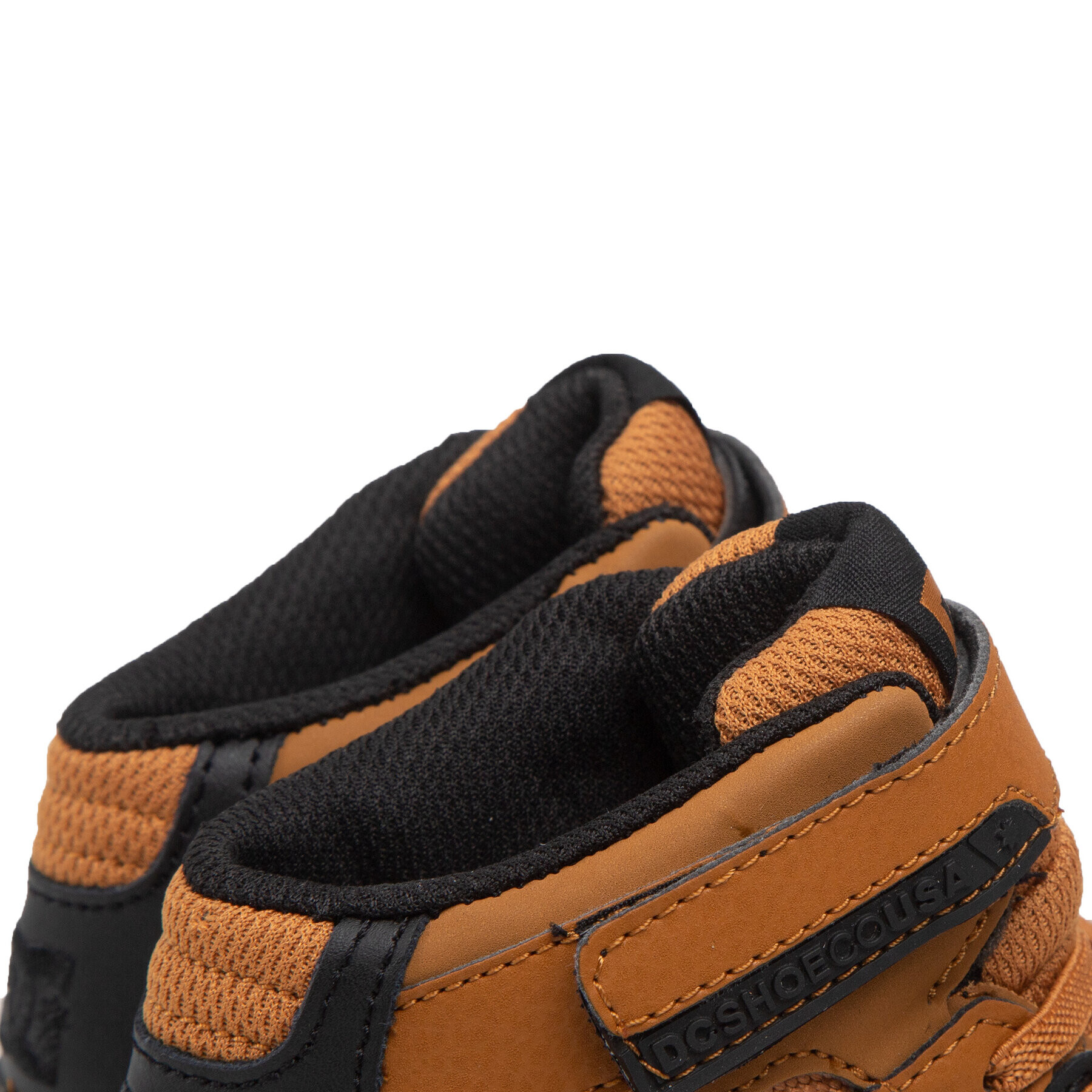 DC Сникърси Pure High-Top Ev ADBS300324 Кафяв - Pepit.bg