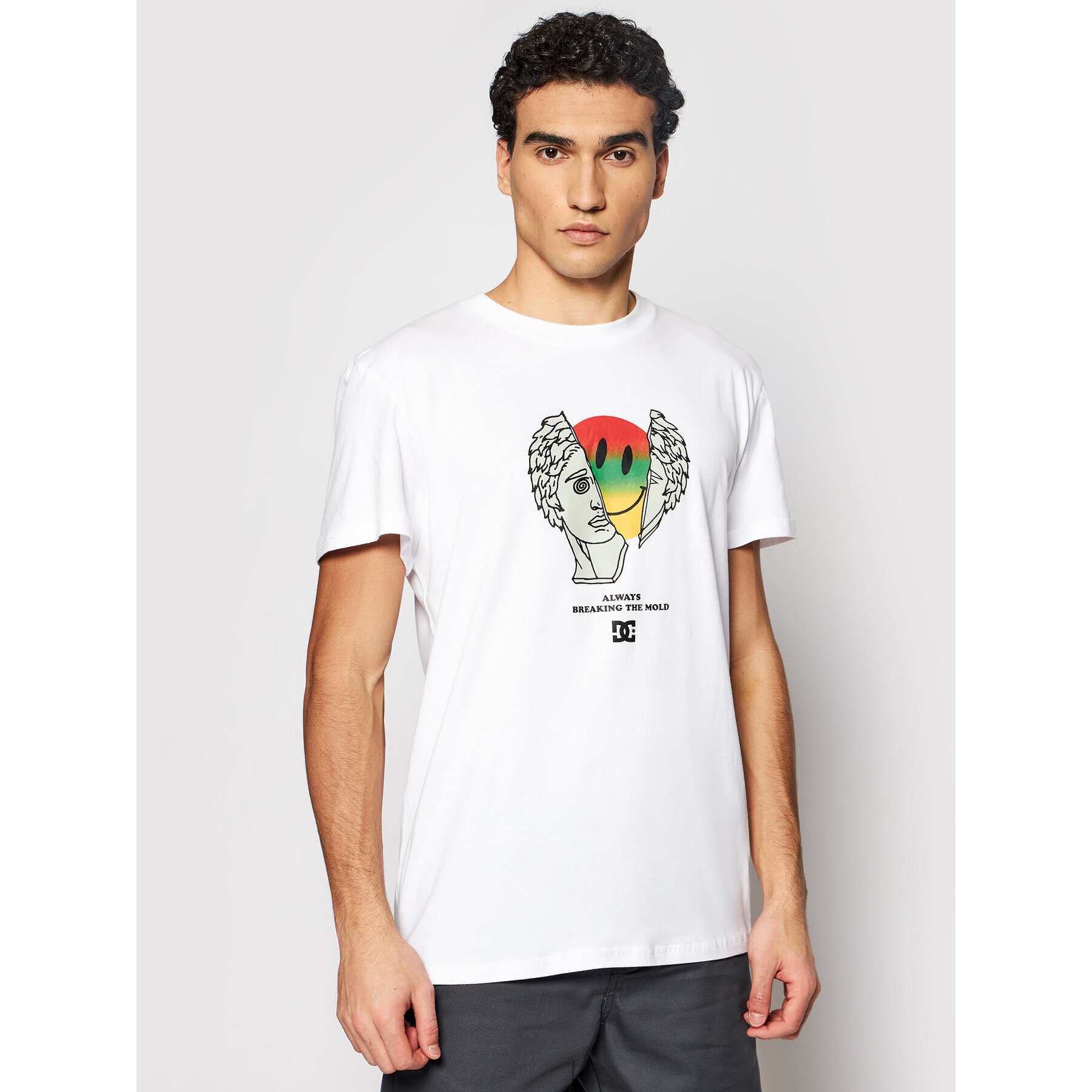 DC Тишърт Breaking The Mold ADYZT04926 Бял Regular Fit - Pepit.bg