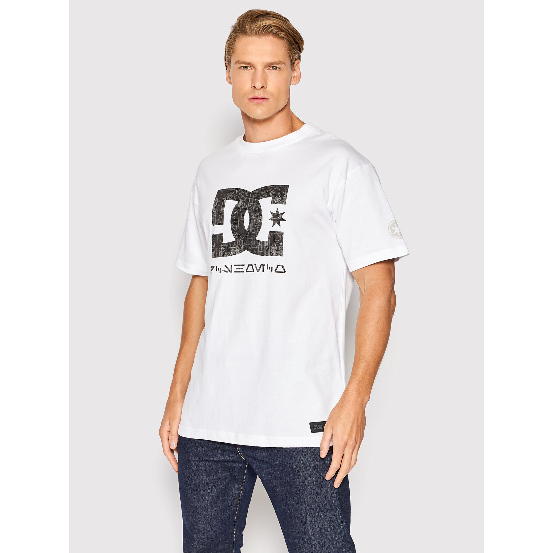 DC Тишърт STAR WARS Star Darkside ADYZT05140 Бял Regular Fit - Pepit.bg
