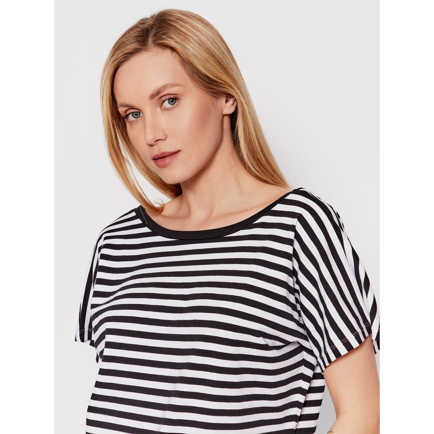 DeeZee Тишърт Moody Stripes DK-001 Черен Regular Fit - Pepit.bg