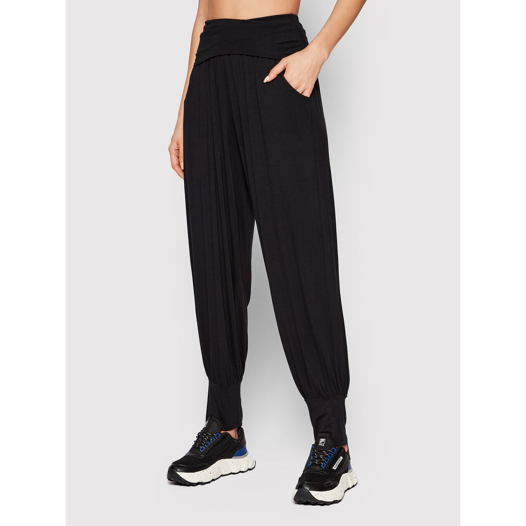 Deha Долнище анцуг Harem A00215 Черен Loose Fit - Pepit.bg